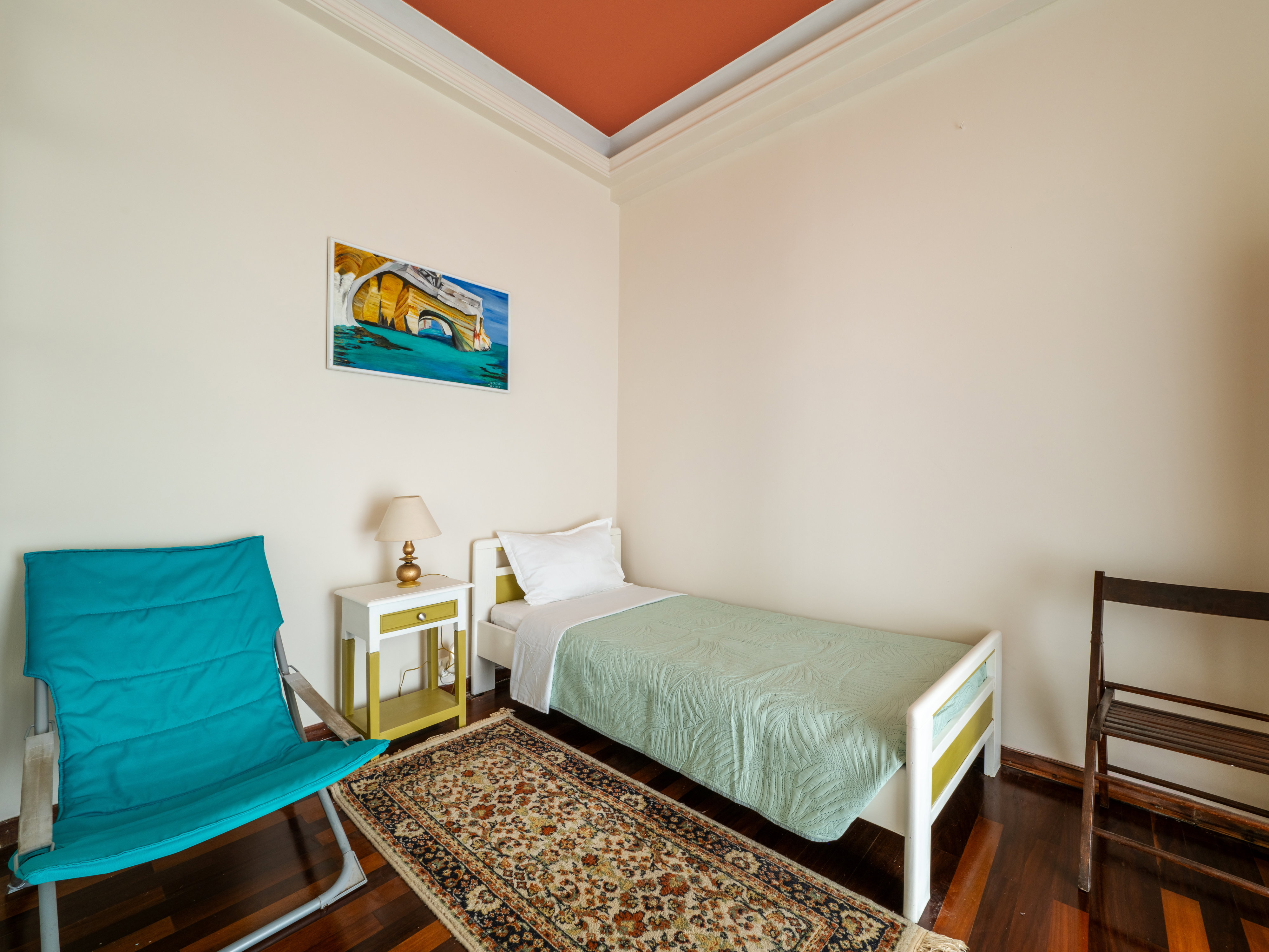 Acropole Seaview Apt – Old Port Views