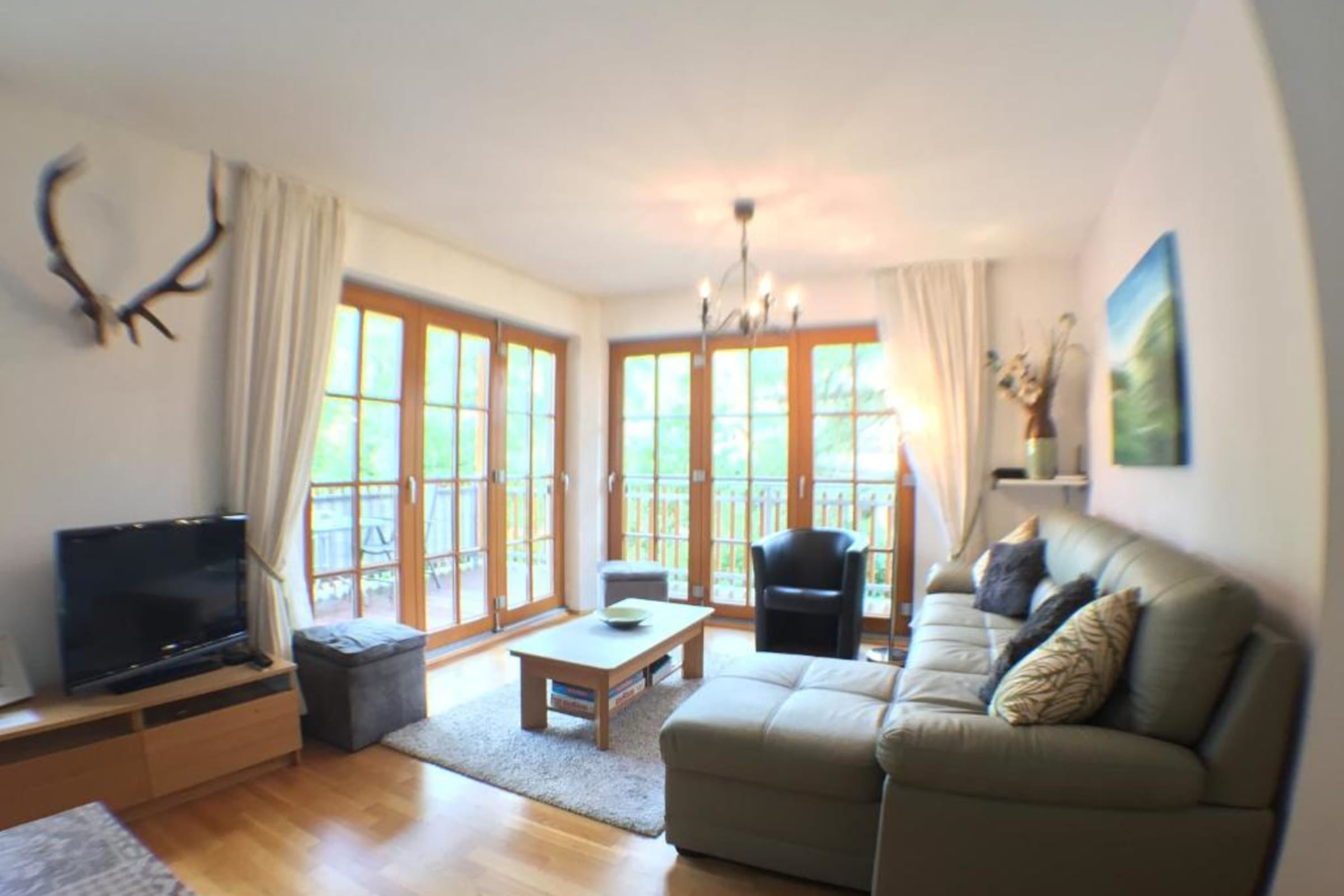 Kerstin 4 - 3 bed 1st Flr apartment with balcony close to Spa and Gondola