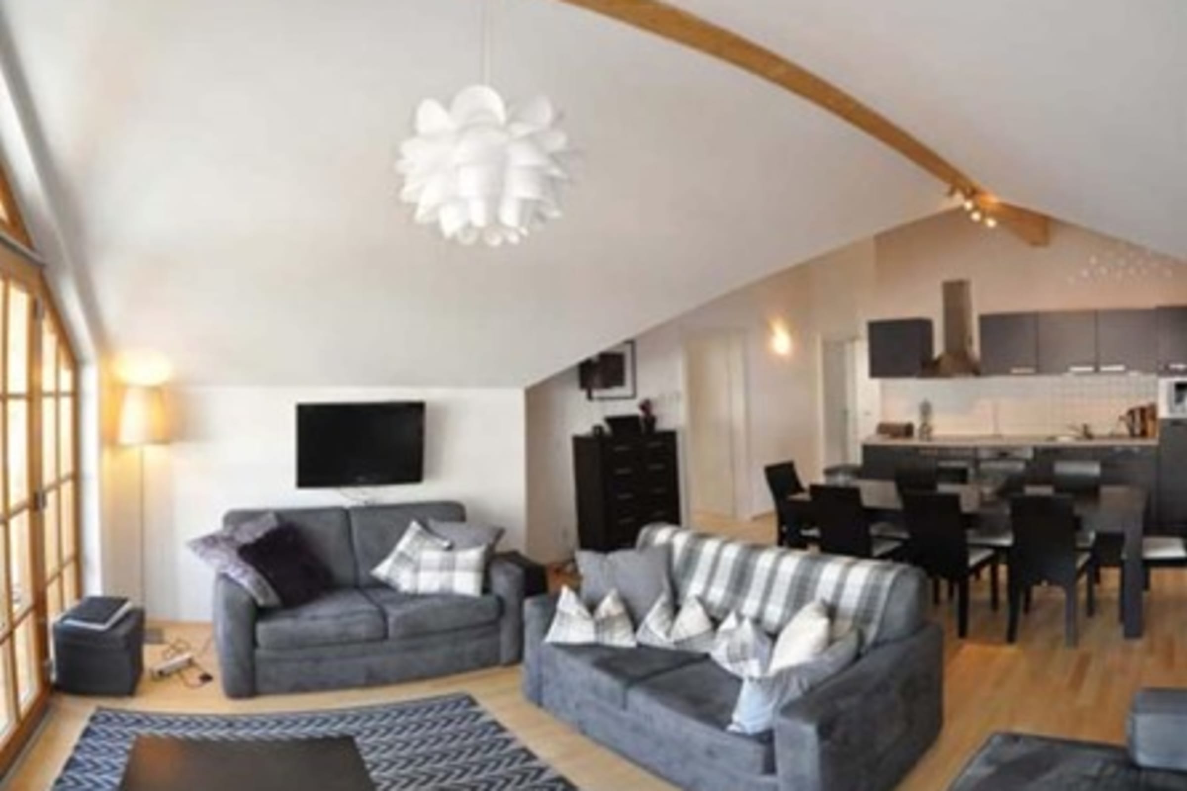 Eva Maria 7 - Luxury 4 bed Penthouse apartment close to Gondola and Spa