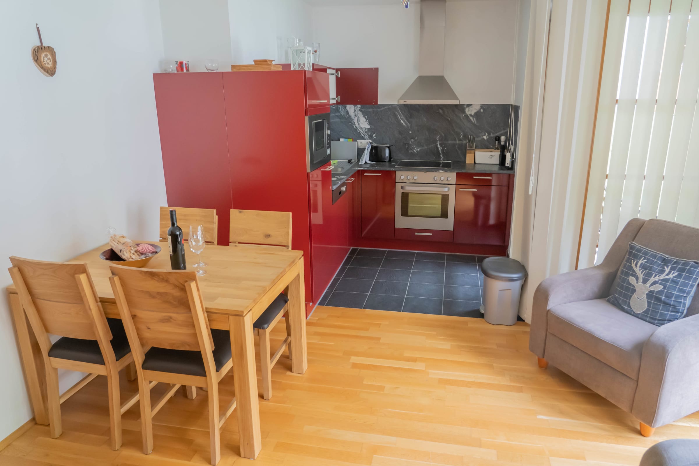 Manuela 9 - 2 bed Grd Floor apartment with terrace close to Spa and Gondola