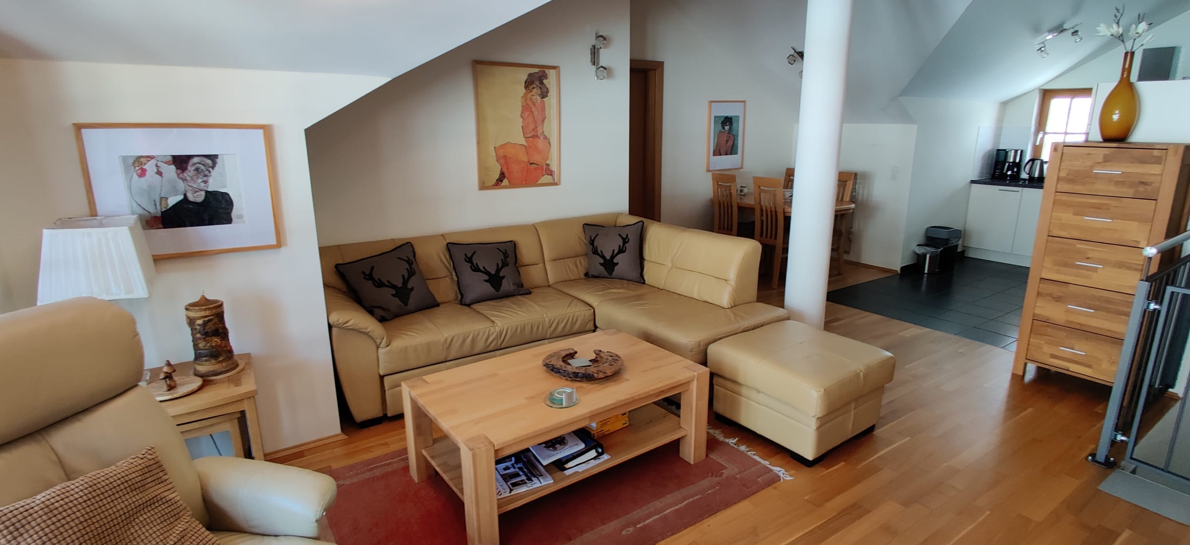 Martina 7 - Luxury 2 bed Penthouse apartment close to Gondola and Spa