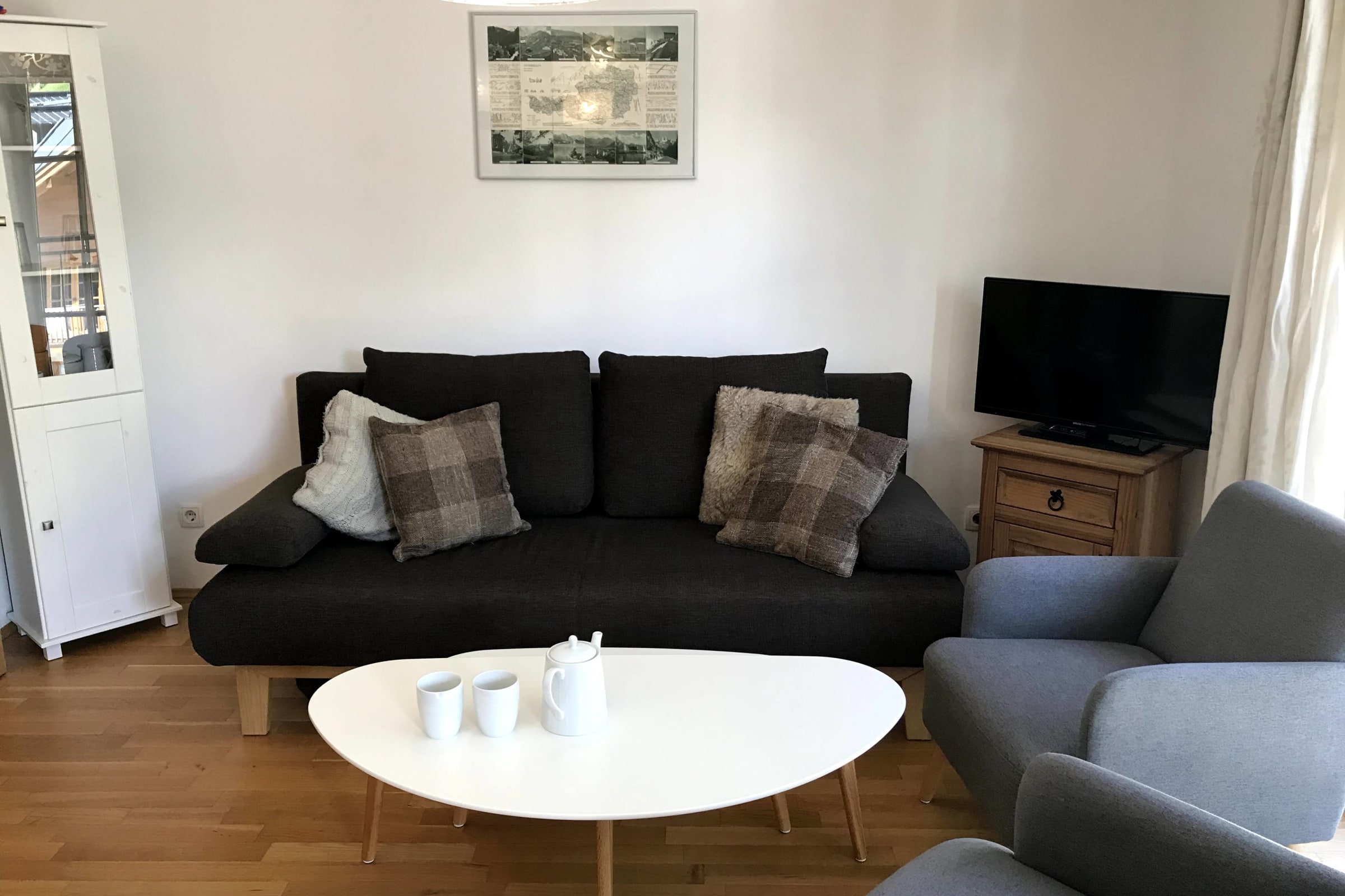 Manuela 12 - 2 bed 2nd floor Apartment with balcony close to Gondola and Spa