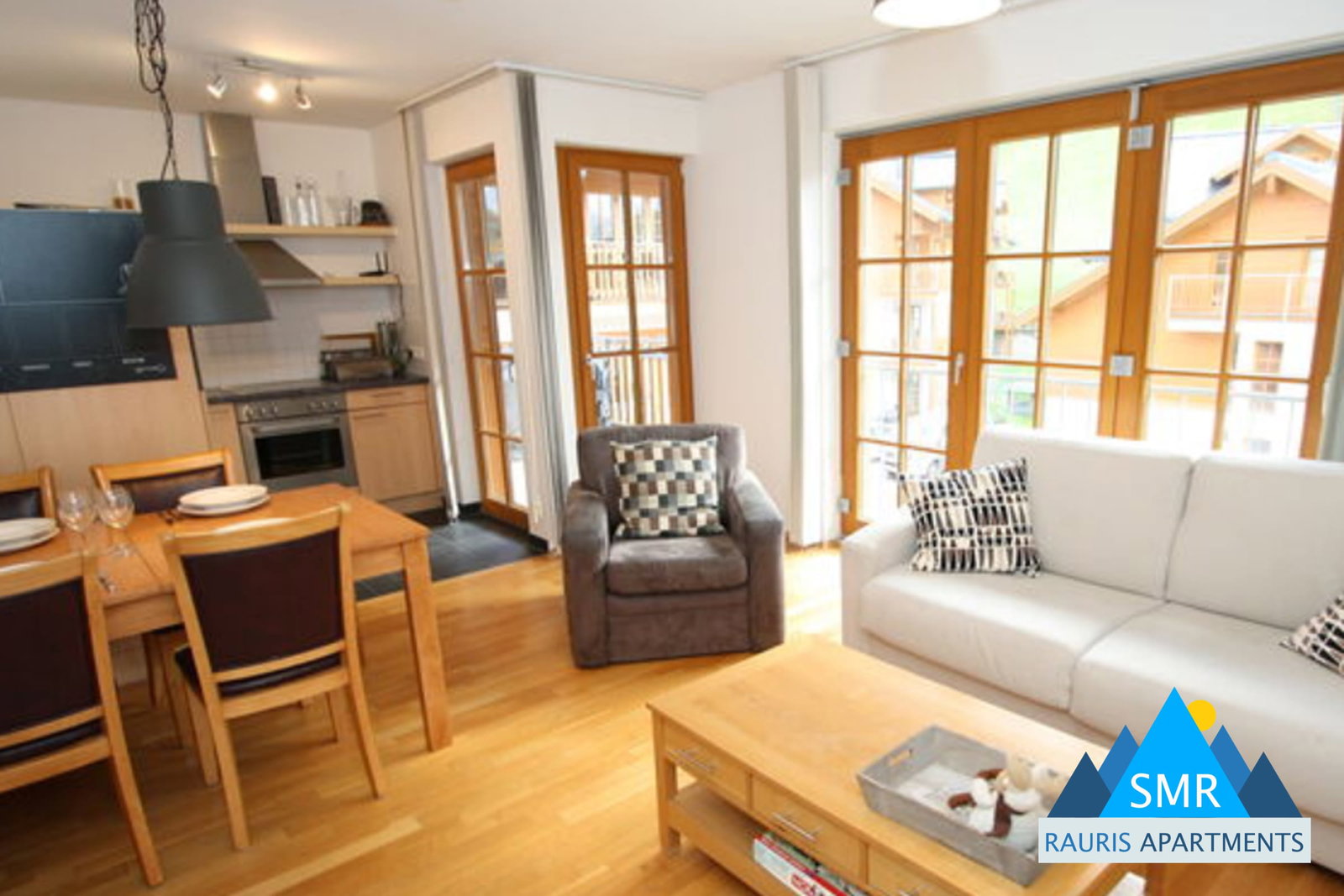 Manuela 12 - 2 bed 2nd Floor Apartment with balcony close to Gondola and Spa