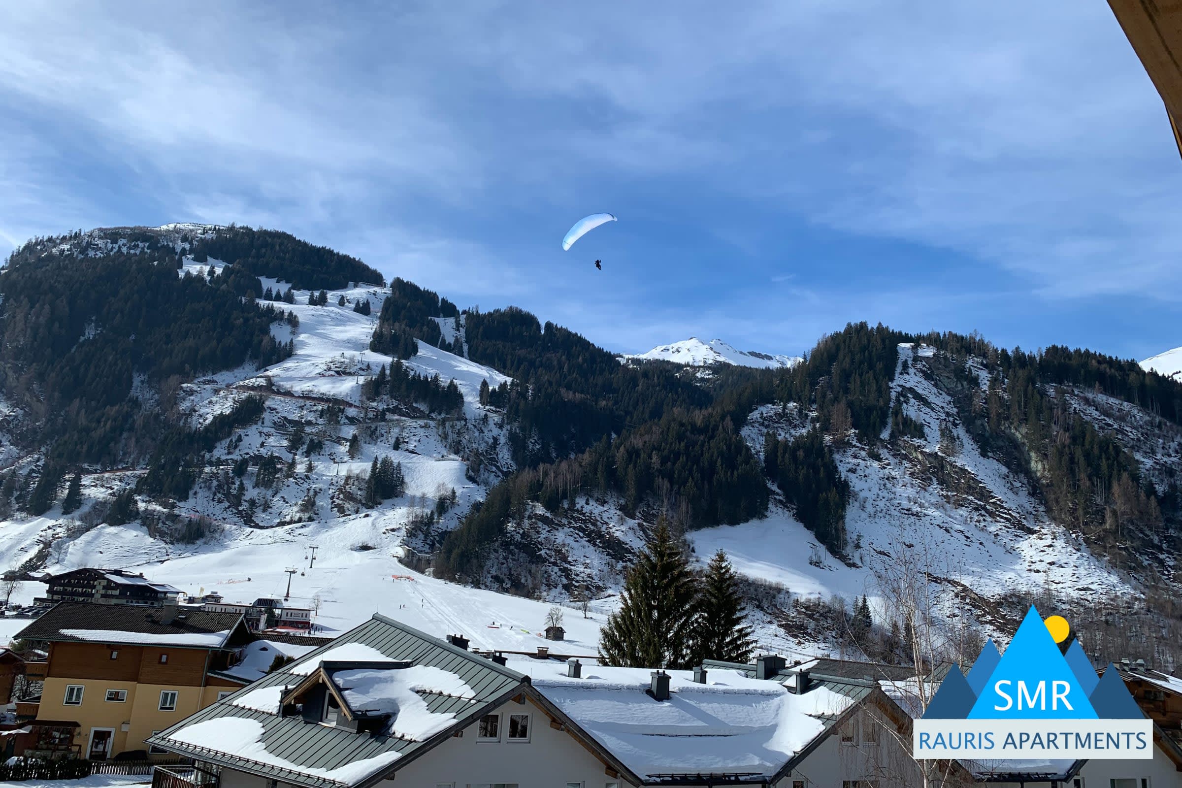 Kerstin 10 is a well-equipped and well appointed 3 bedroom penthouse apartment