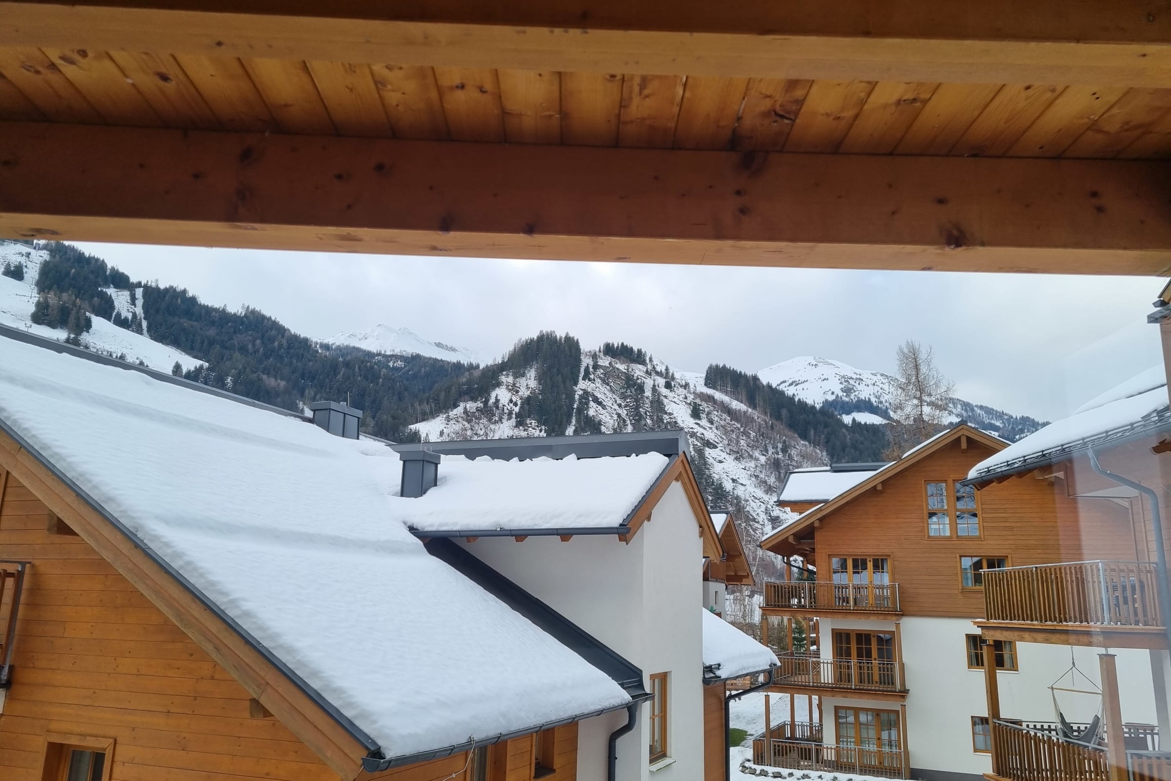 Claudia 3 - 1st Flr 3 bed apartment close to Gondola and Spa