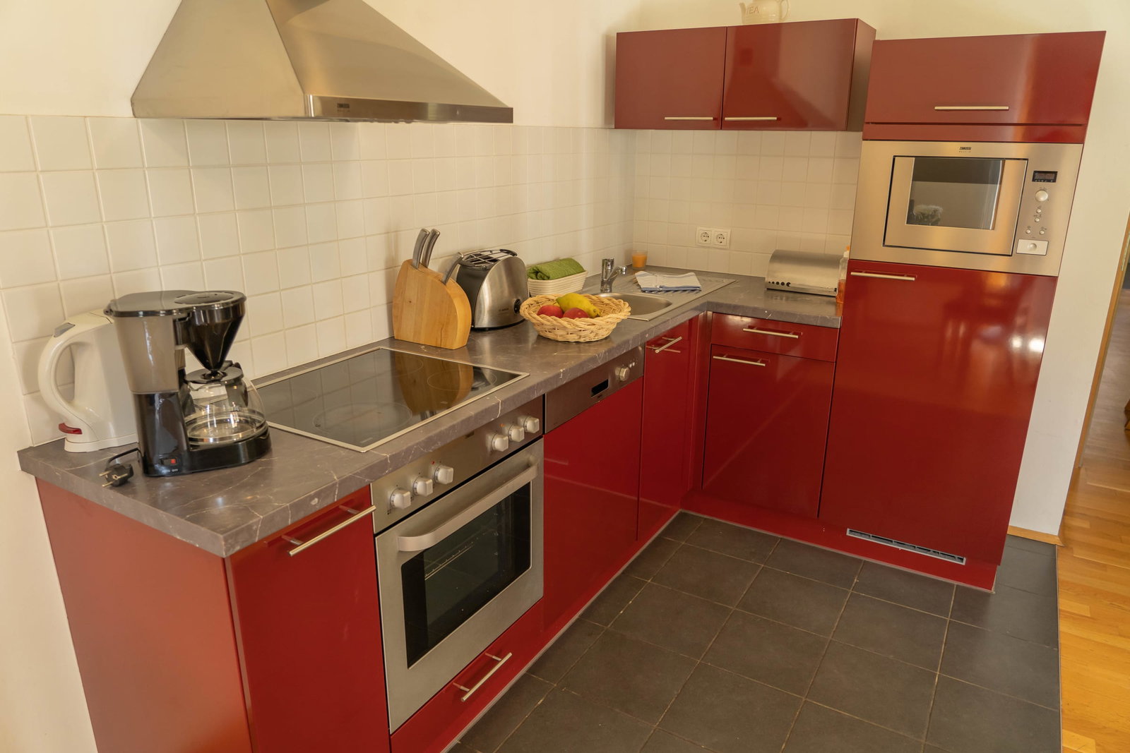 Jana 2 - 3 bed Grd Floor apartment close to Spa and Gondola
