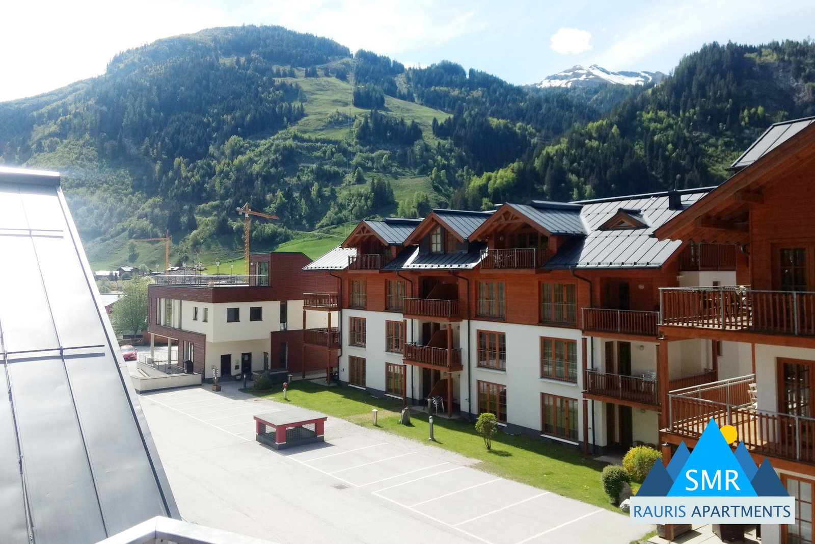 Daniela 5 - 2 bed 2nd Flr apartment with balcony close to Spa & Gondola