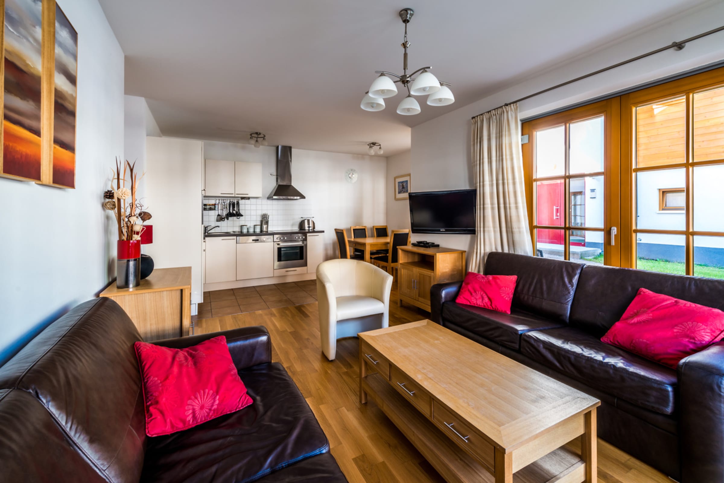 Bianca 1 - Grd Floor 3 bed Apartment close to Spa & Gondola