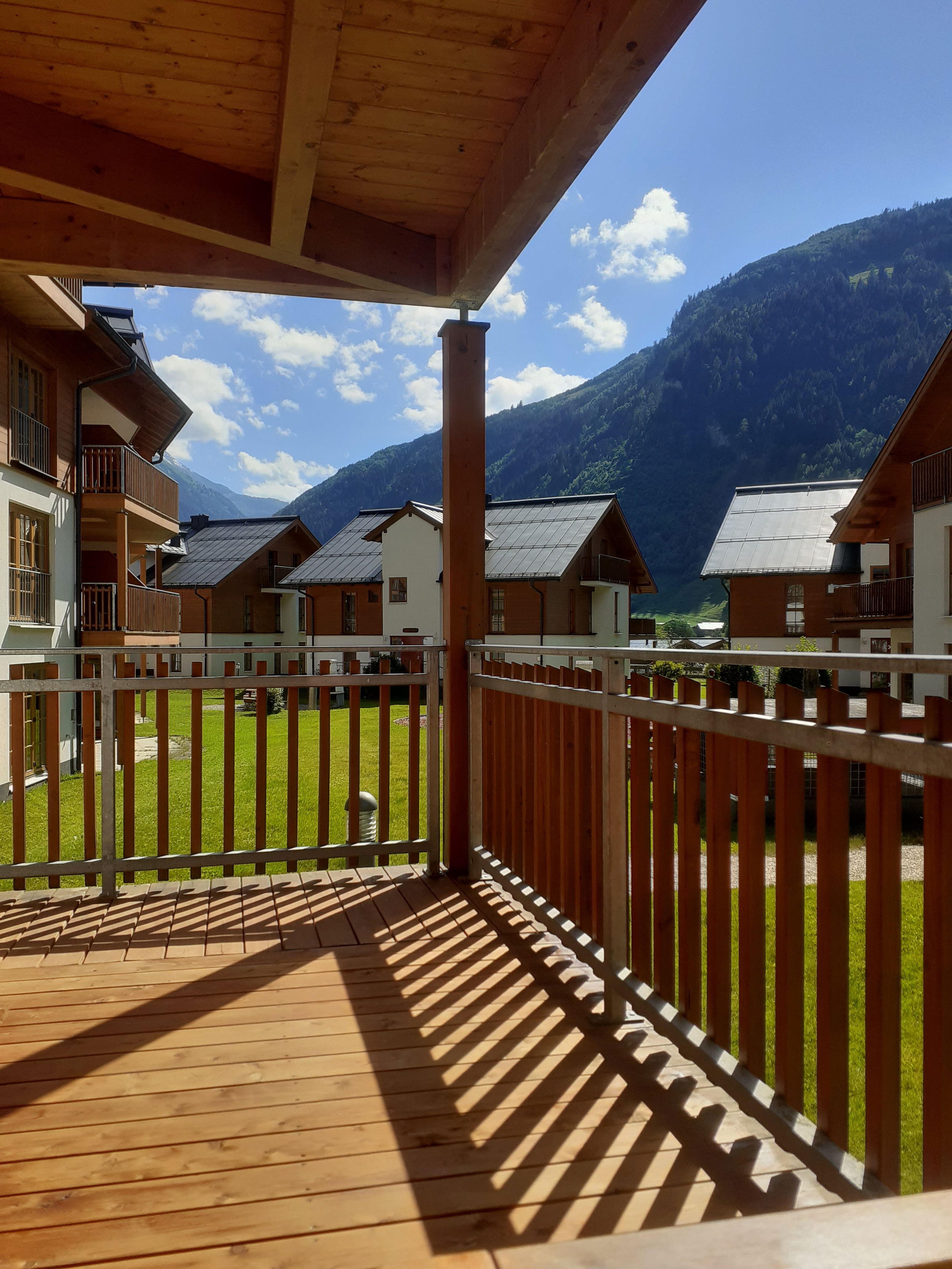 Eva Maria 2 - Grd floor 3 bed apartment close to Gondola and Spa