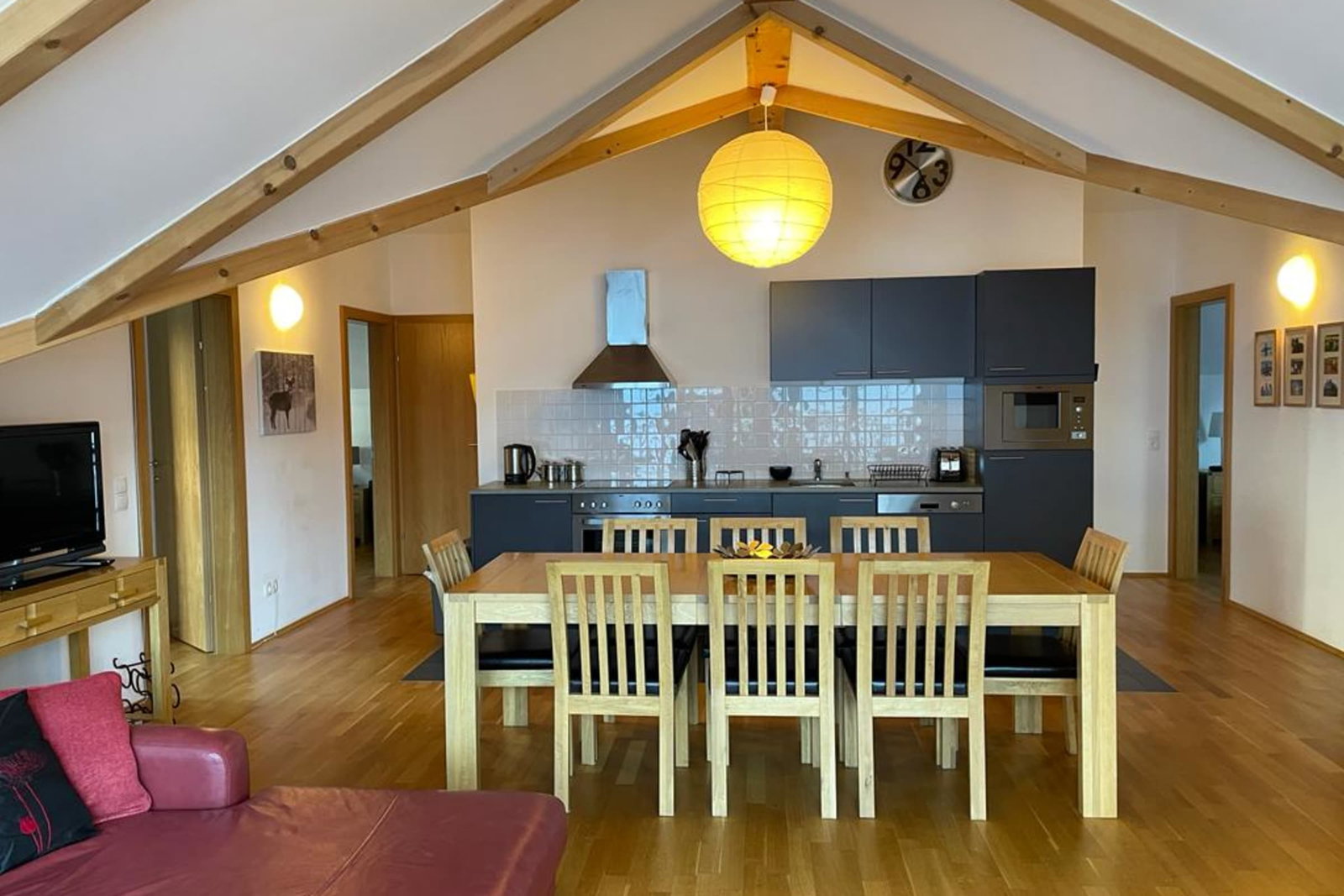 Jana 5 - Luxury 4 bed Penthouse apartment with balcony near to Spa & Gondola