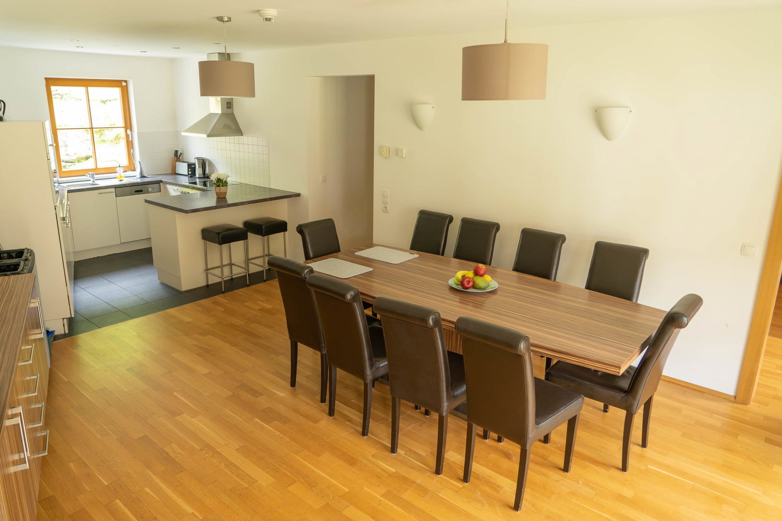 Andrea 1 - Spacious Ground Floor 4Bed Apartment with Spa Access nr Ski Area