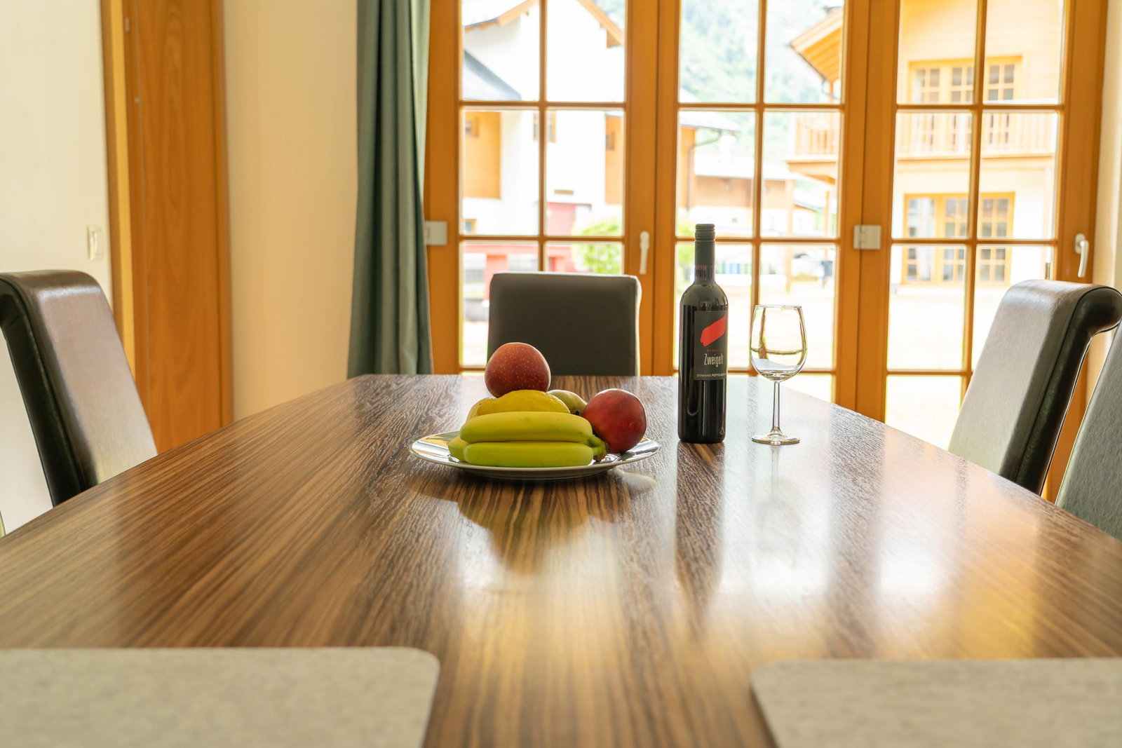 Andrea 1 - Spacious Ground Floor 4Bed Apartment with Spa Access nr Ski Area