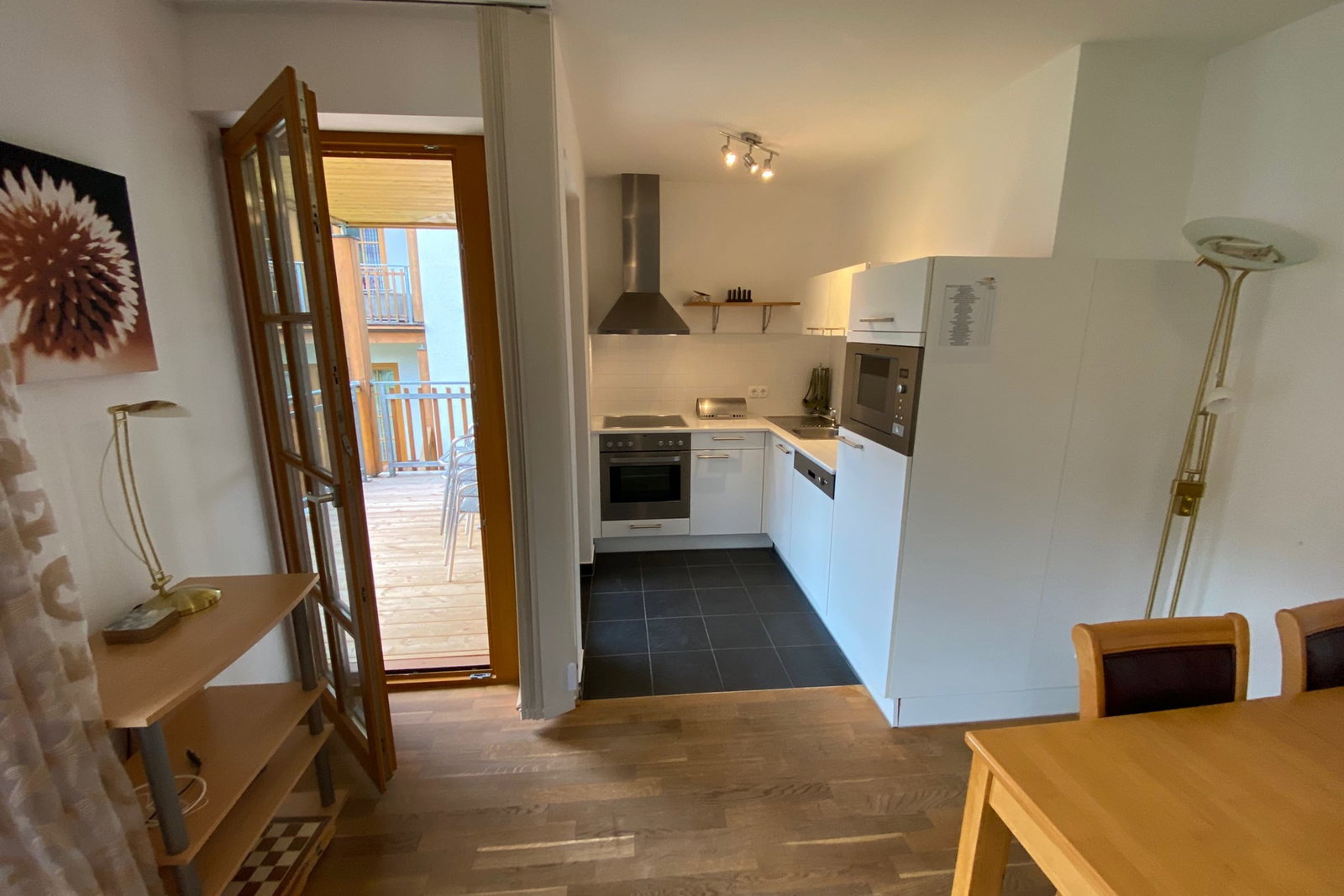 Christina 3 - Comfortable 1st Floor Apartment close to Gondola and Spa