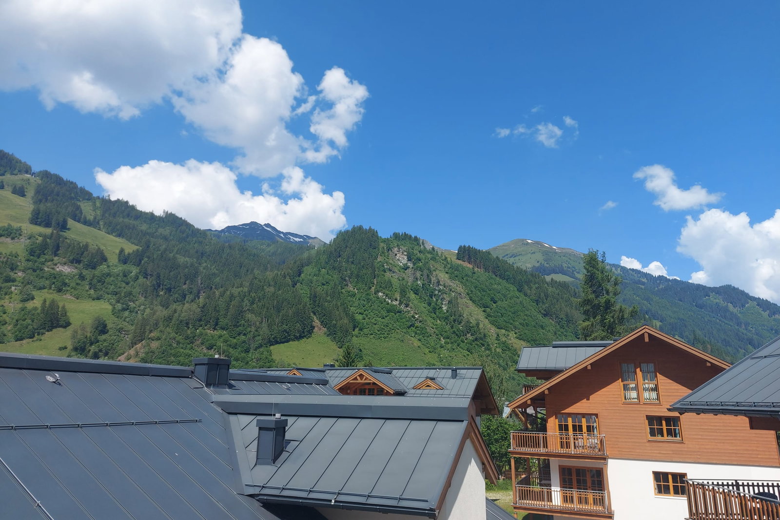 Claudia 5 - 3 bed 2nd Flr Apartment close to Gondola and Spa