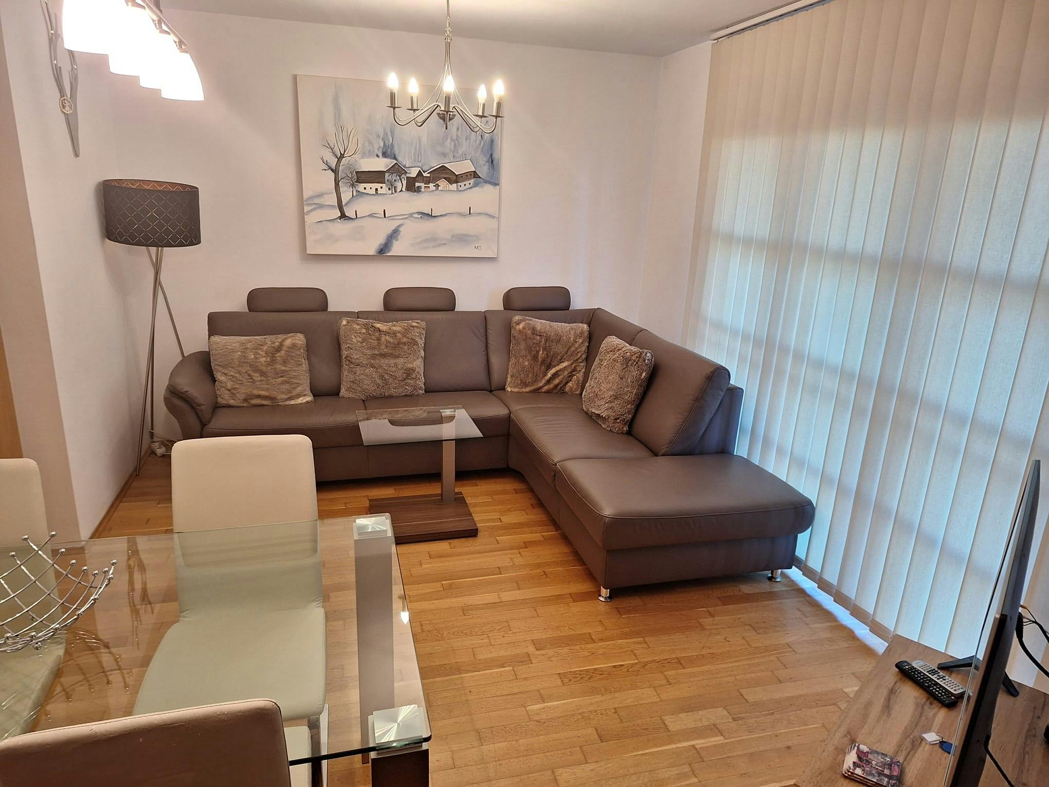 Martina 5 - 2 bed 2nd Flr Apartment with balcony close to Gondola and Spa