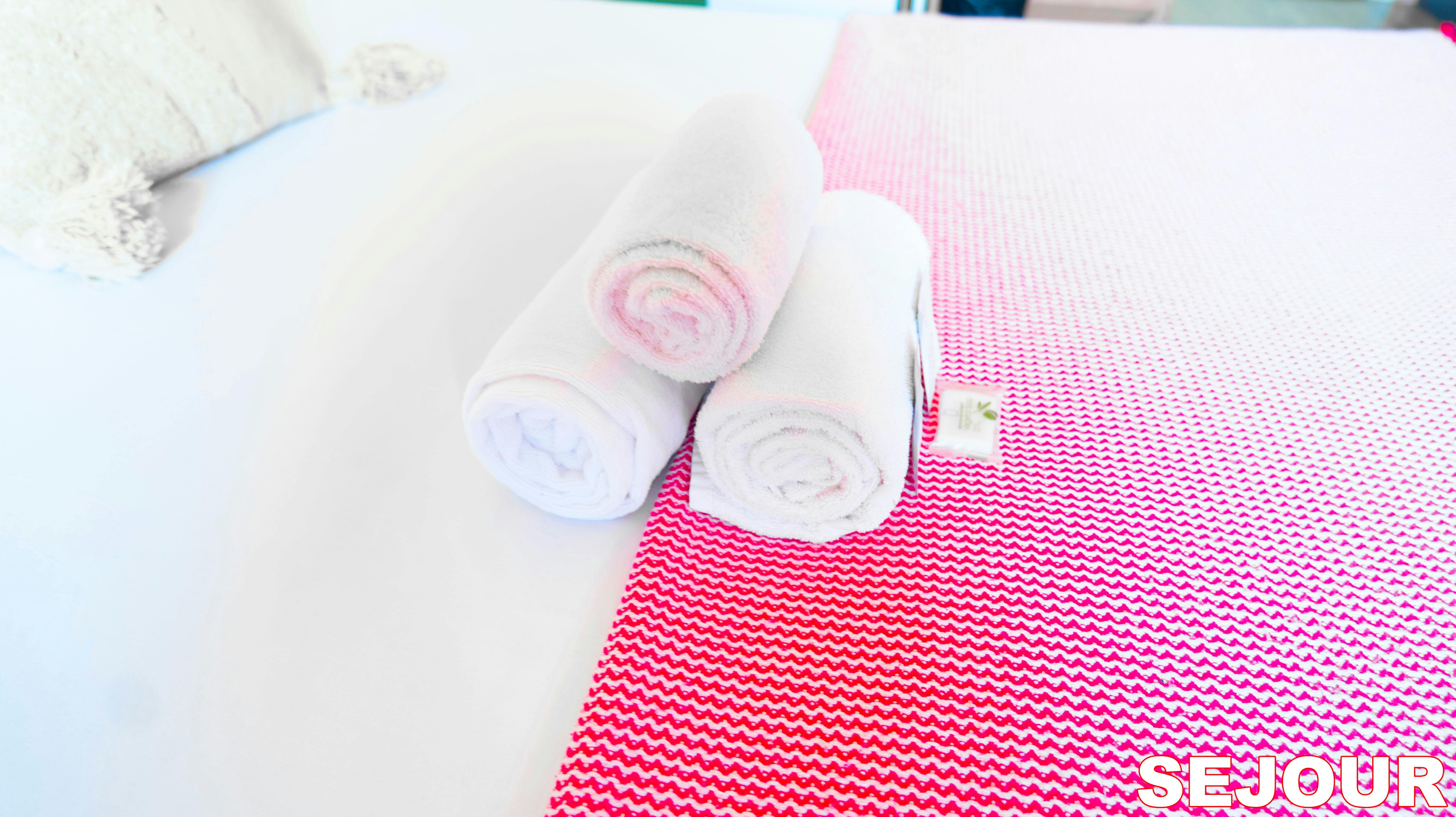 Studio moderne – 2 min Zénith / Villette – Entrée autonome