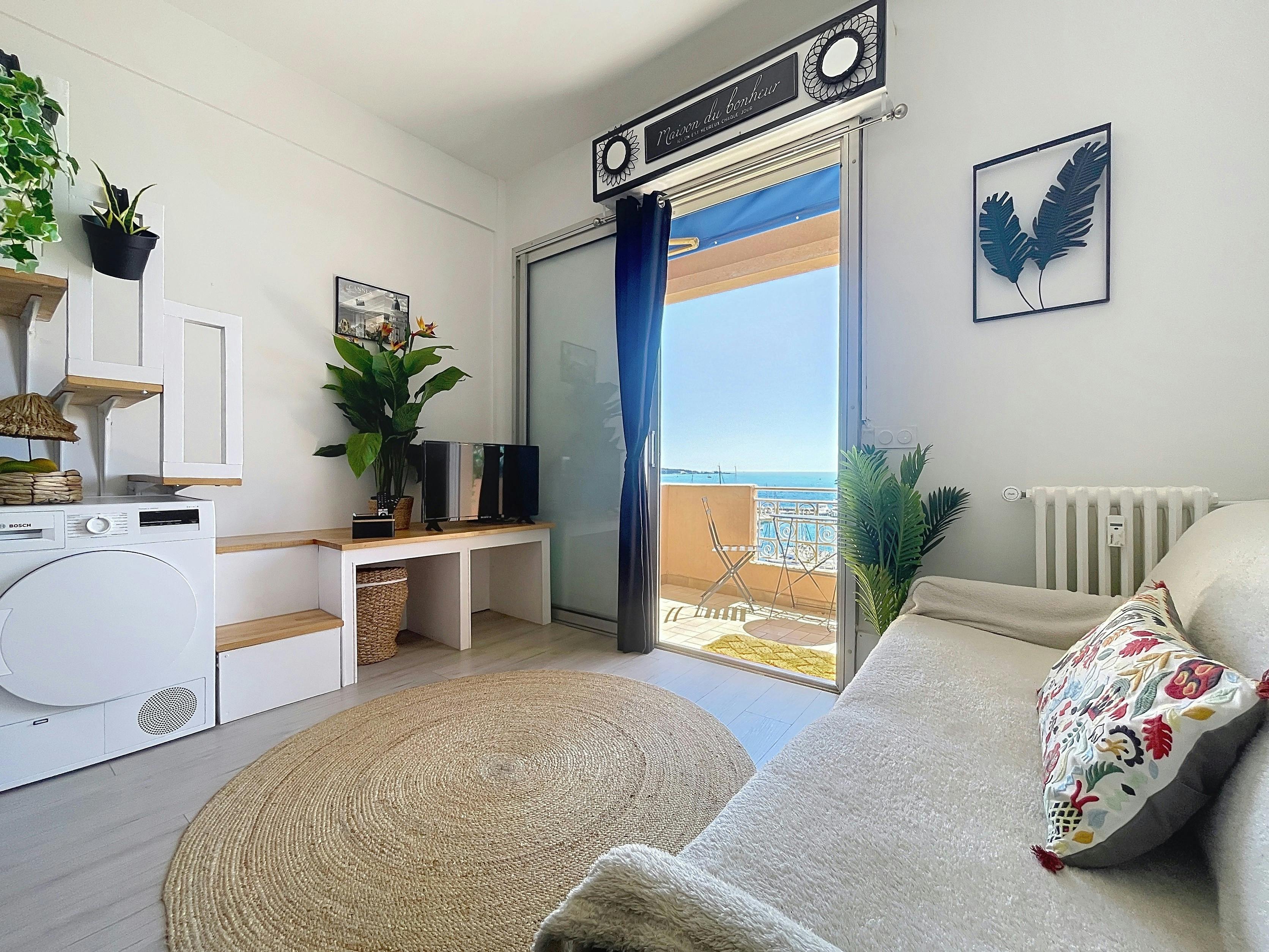 Grand Palais - 4 couchages - 1mezzanine - Vue mer