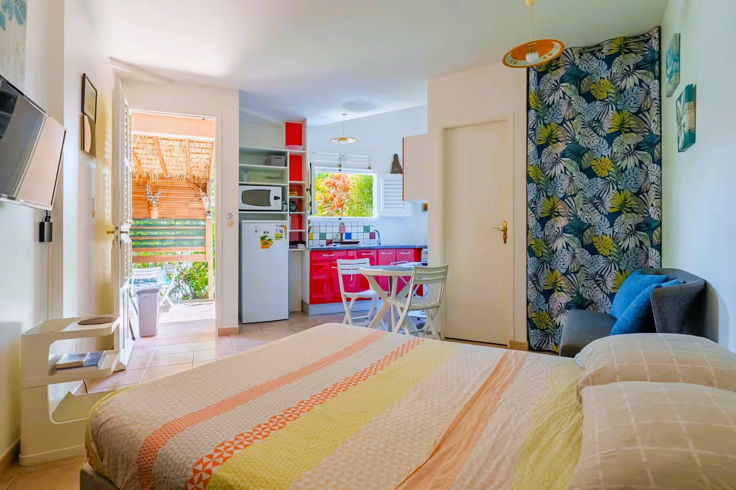 Studio Providencia & terrace - 1min from Diamond Beach