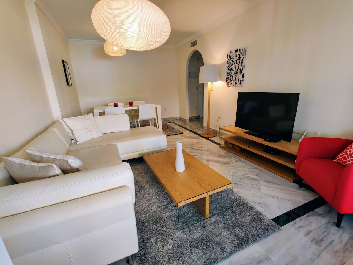 Living room image 1