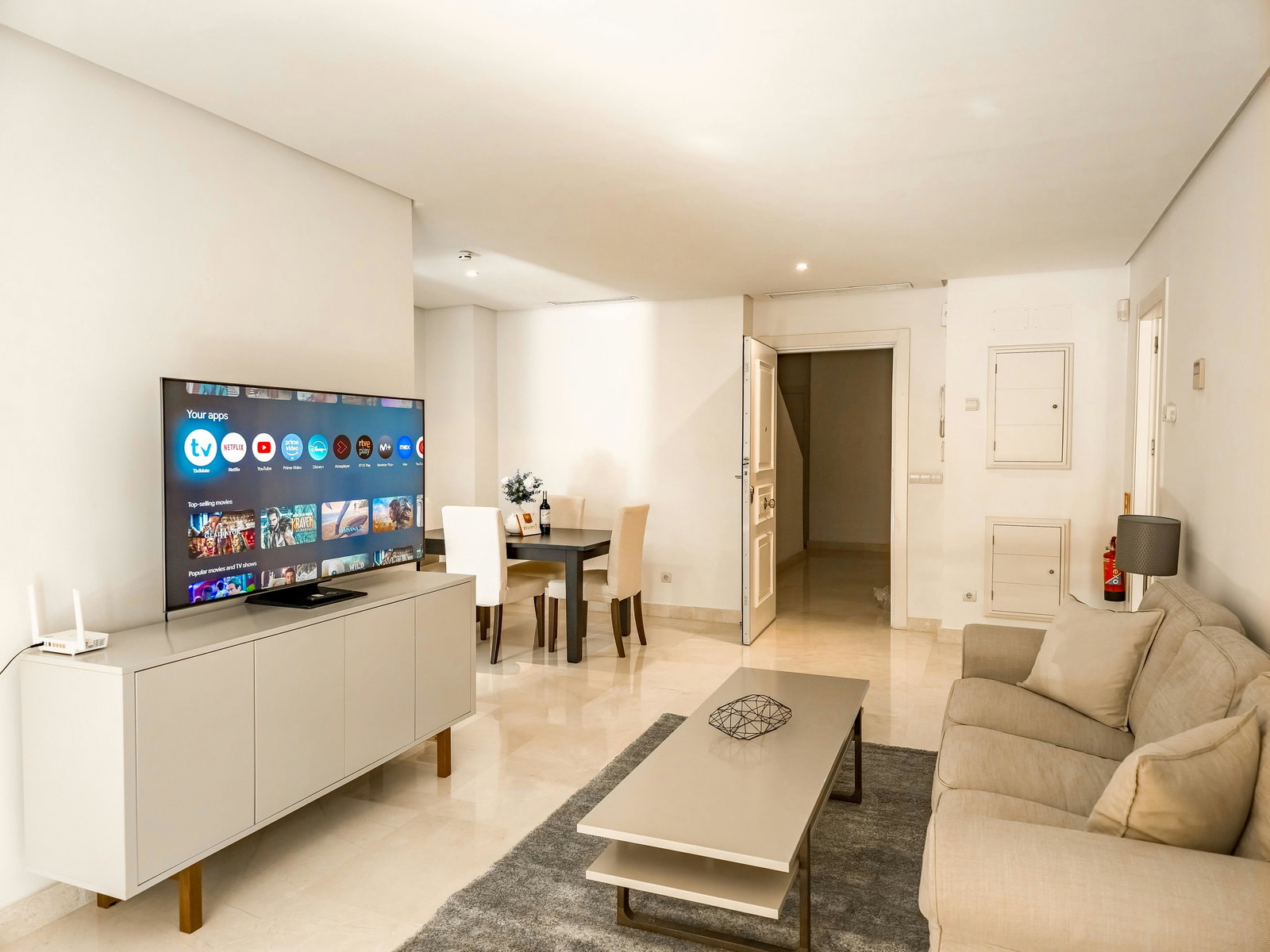 Large 1BR in quite community with pool in famous La Cerquilla with 24h security