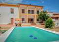 El Retiro: casa de gran capacidad, piscina, barbacoa y pequeños eventos.