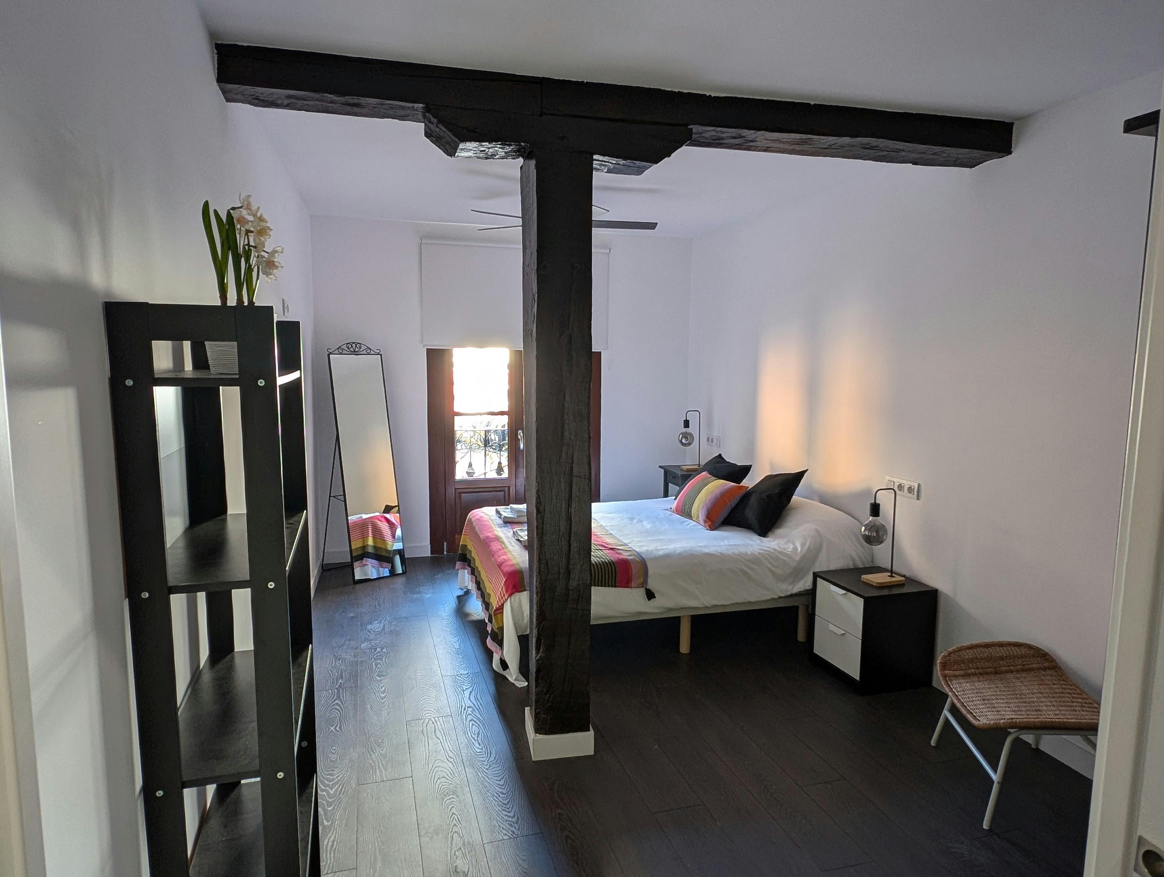 Museo by Oasis Bilbao (EBI03117)