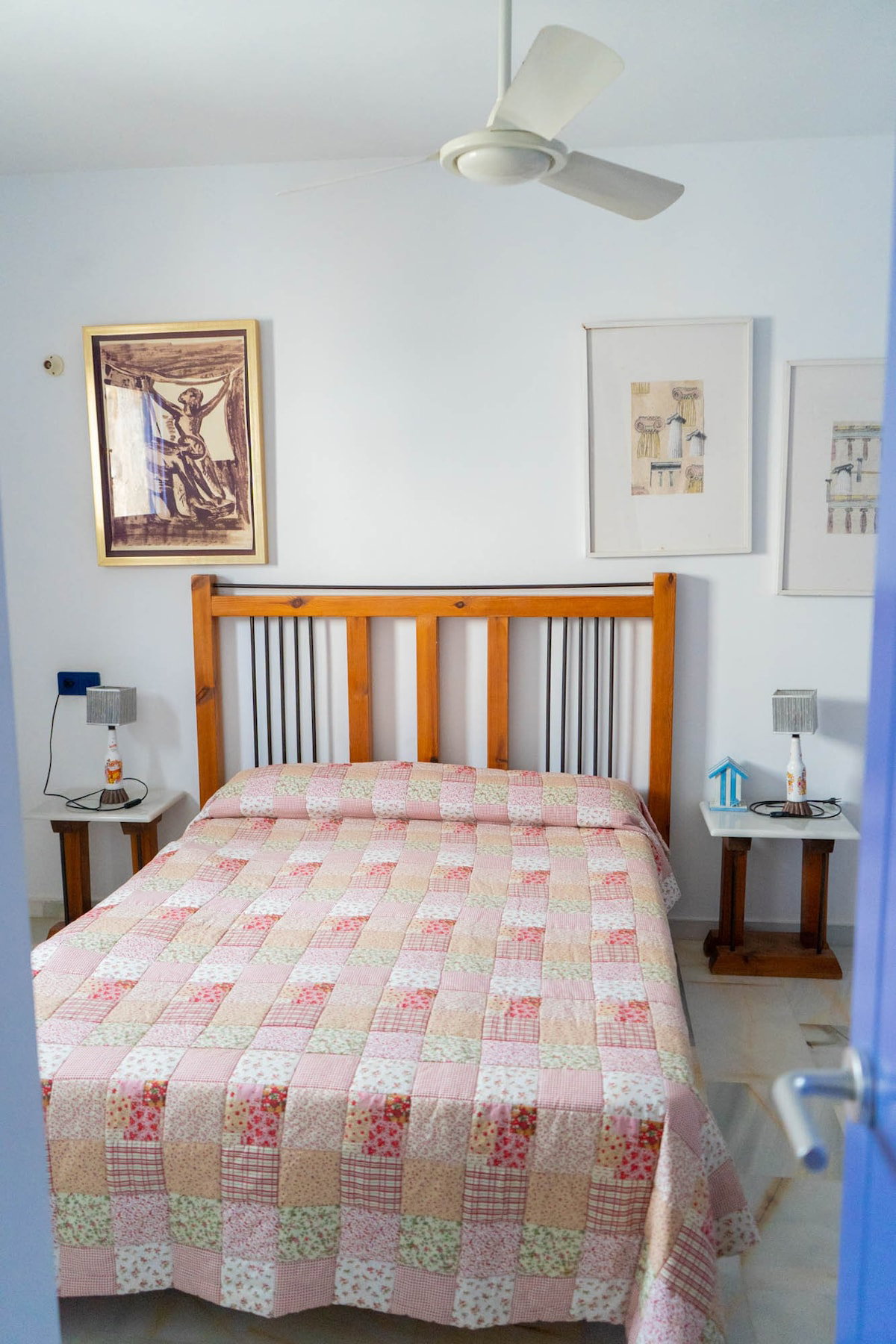 Bedroom 1 image 1