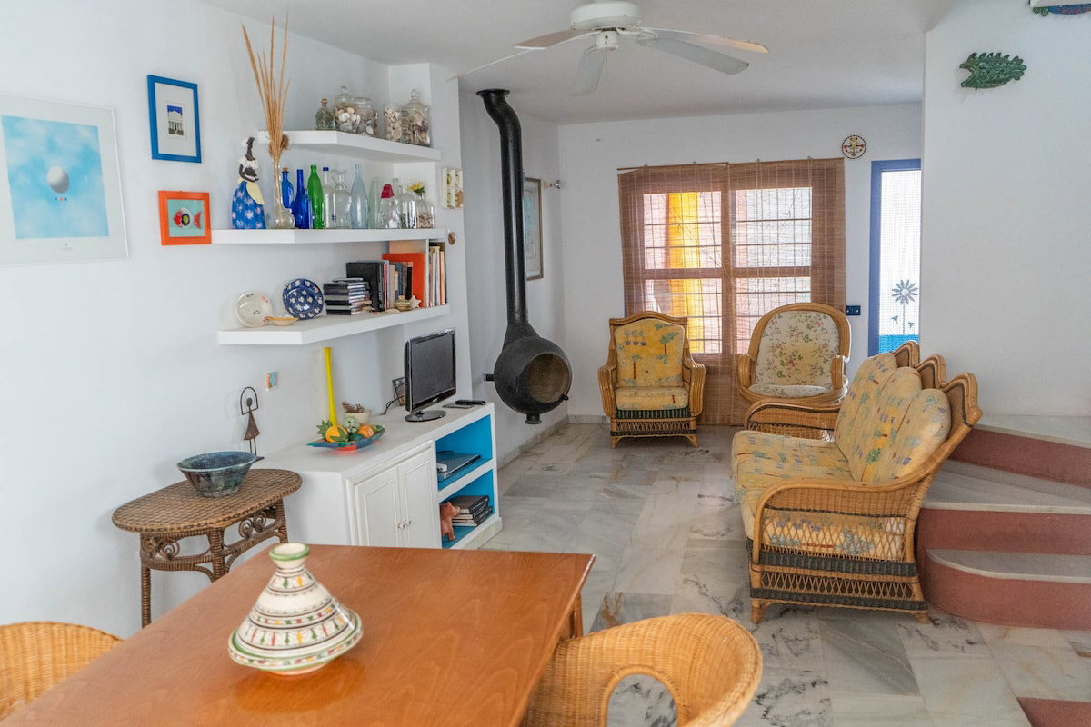 Living room image 1