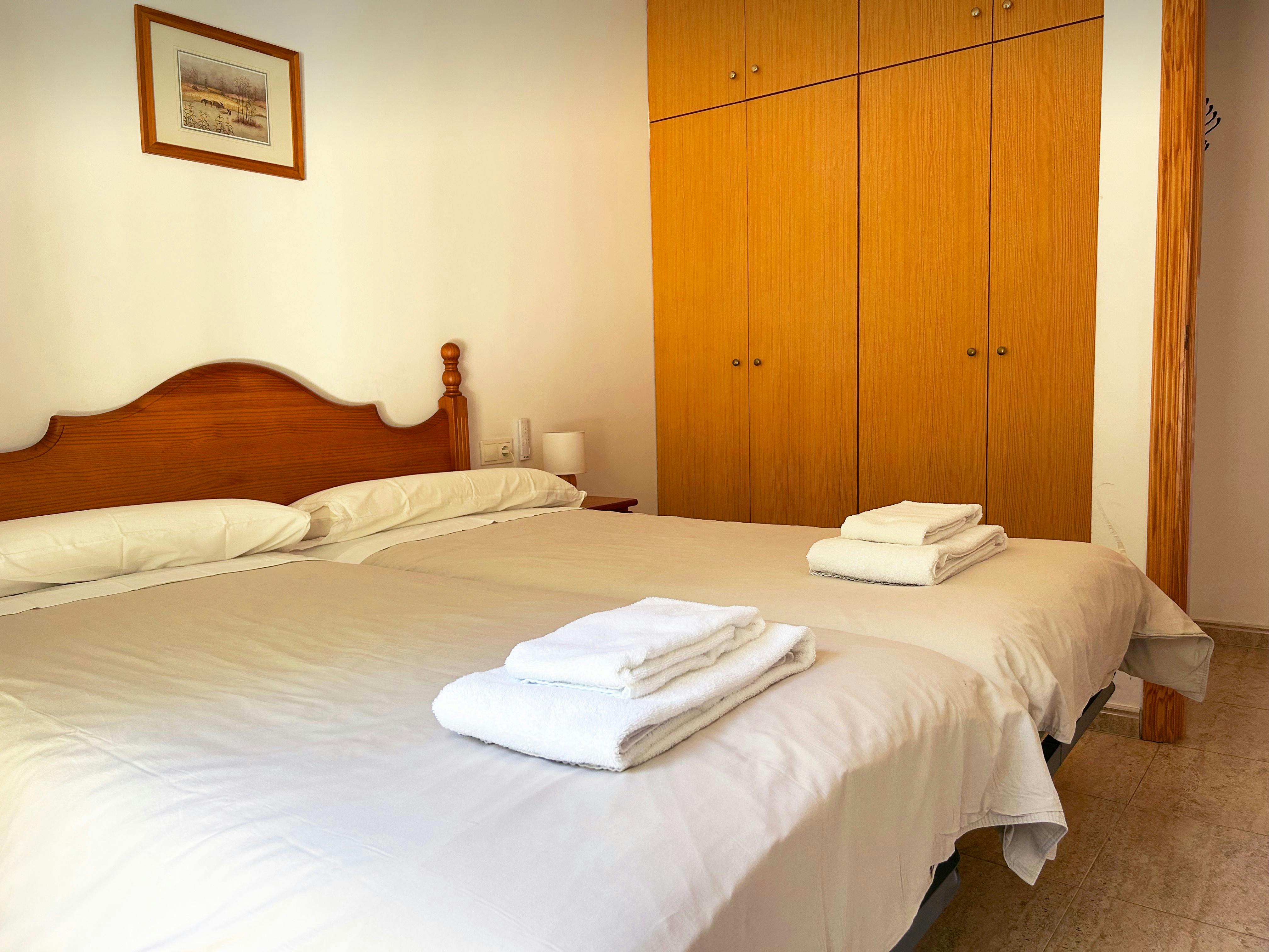 Apartament La Muela 2. Beautiful views from balcony.