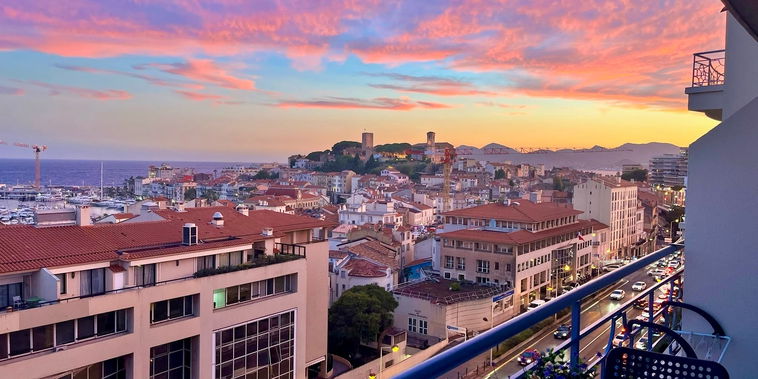 Appartement 3 pièces plein sud avec vue mer et balcon – Cannes