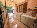 Bienvenue dans ce rez-de-jardin de 145 m² au charme provençal.