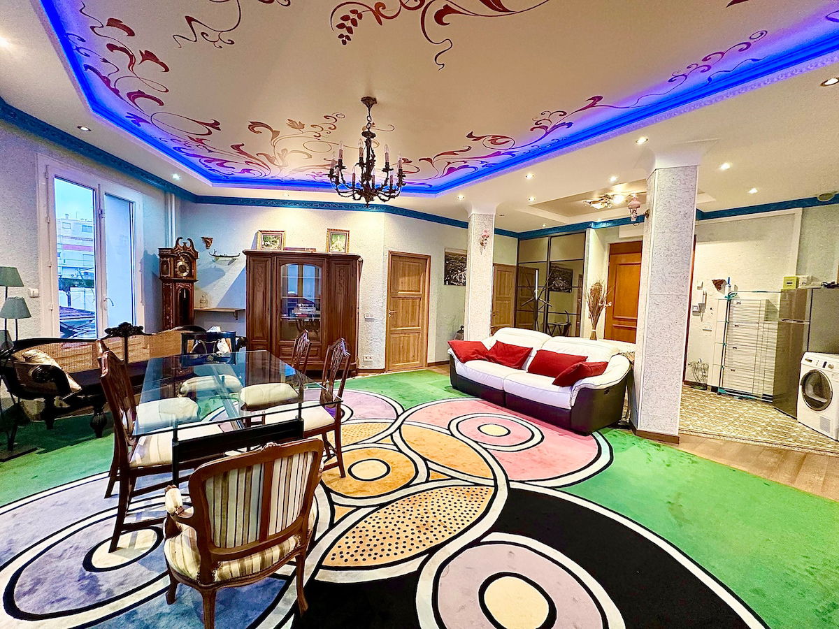 Living room 1 image 1