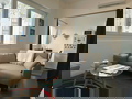 Découvrez un charmant studio niché au cœur de Cannes, Carrefour city au pied de