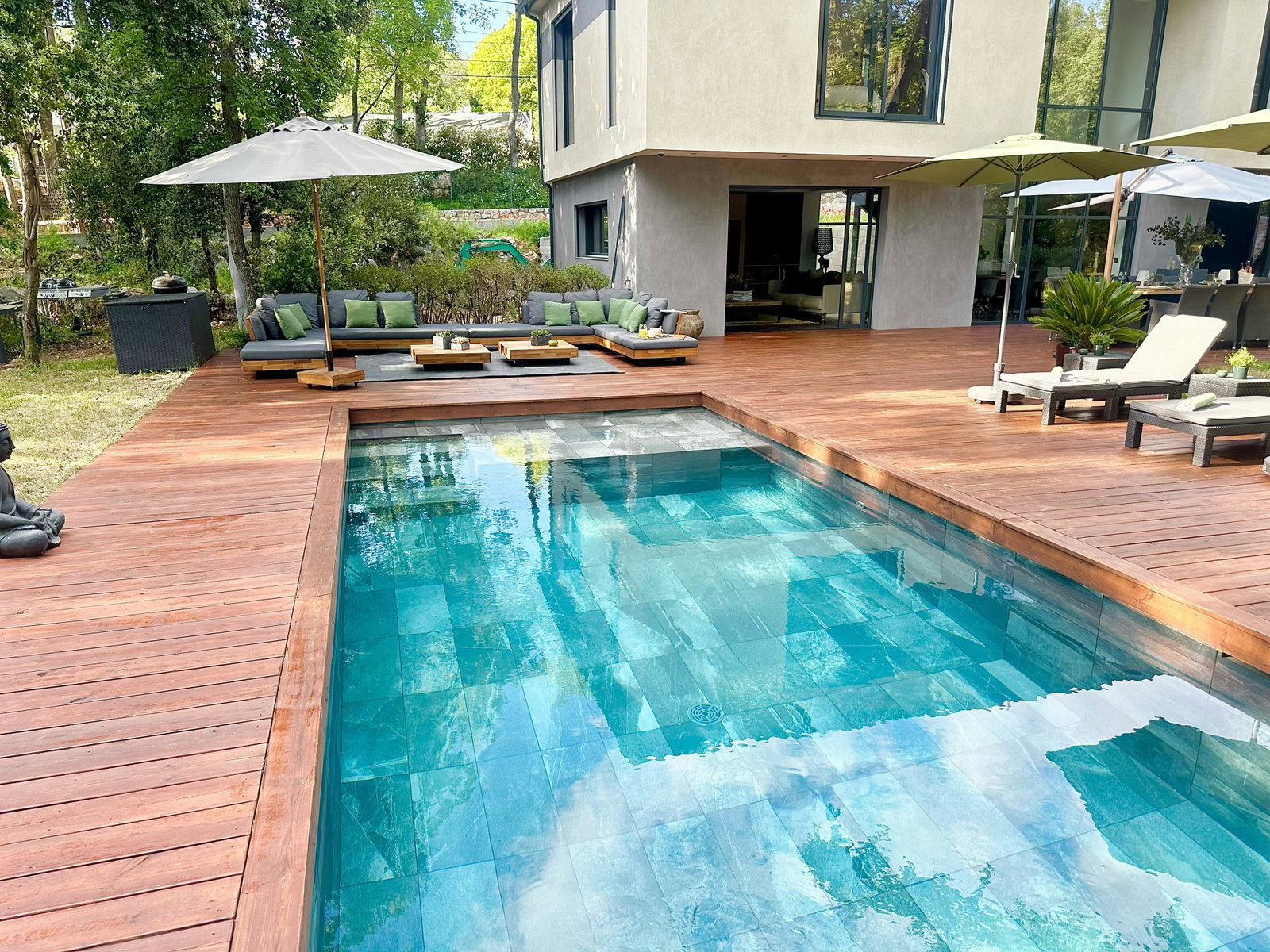 Villa d’Exception avec Piscine ,Petanque, Grand espace vert – Roquefort-les-Pins