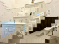 Beautiful 2-bedroom apartment with sea view, 10 minutes from Cannes city center.