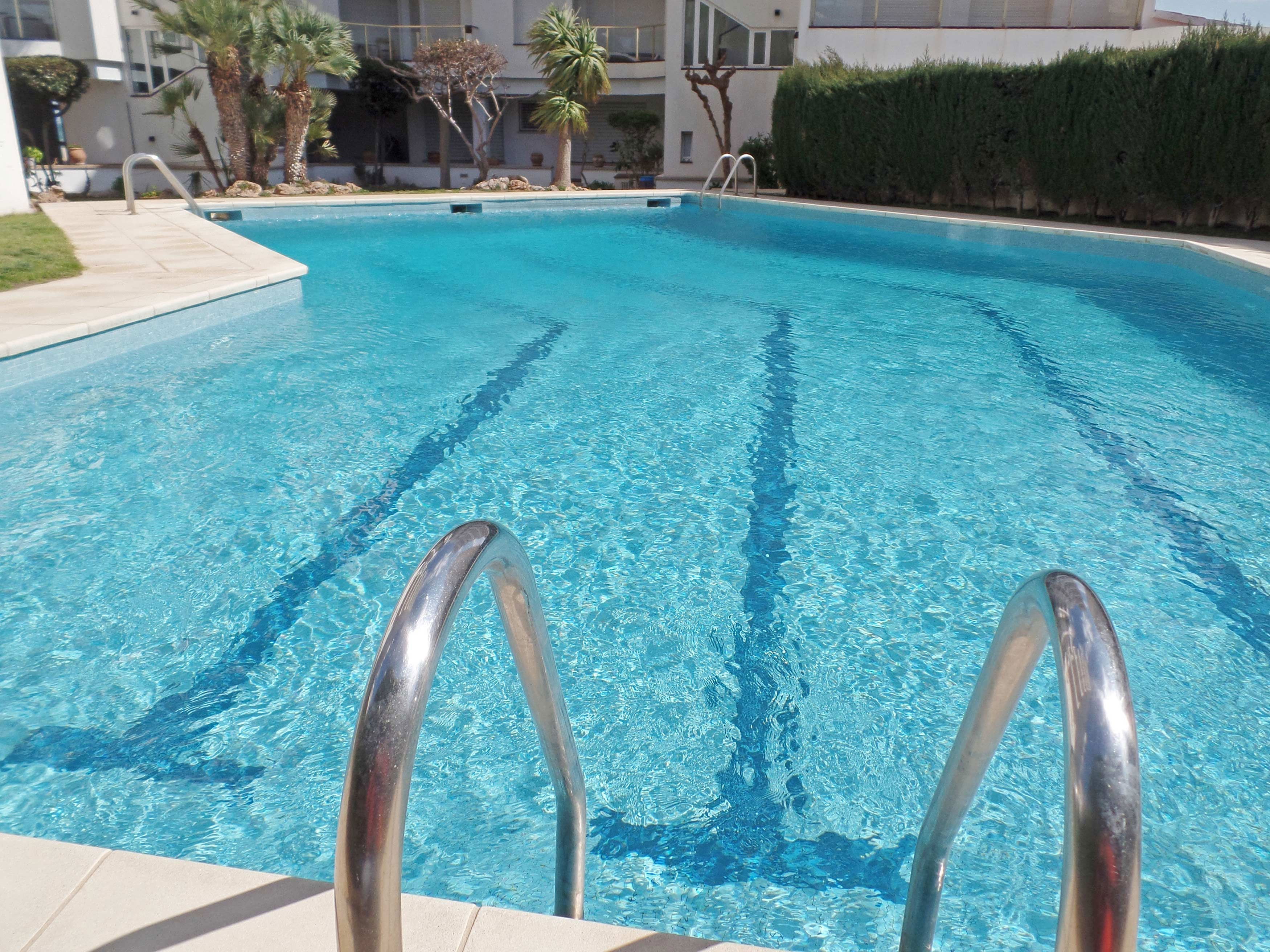 The shared pool in the walled garden.