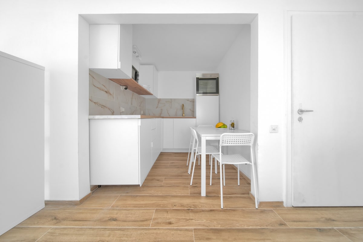 [PEARL03] Grand studio avec terrasse pour 2-4 personnes