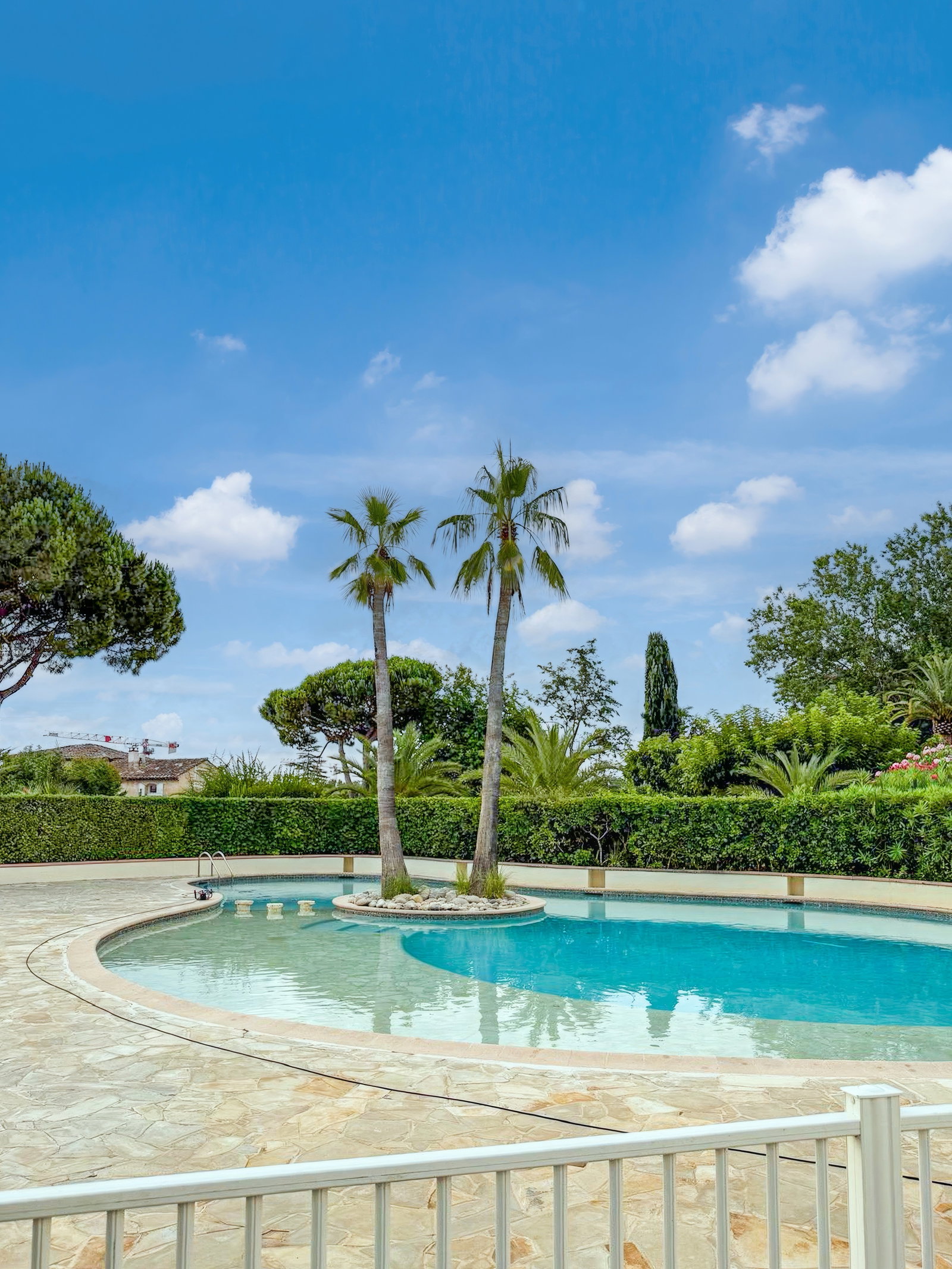 Studio Design avec Piscine & Clim