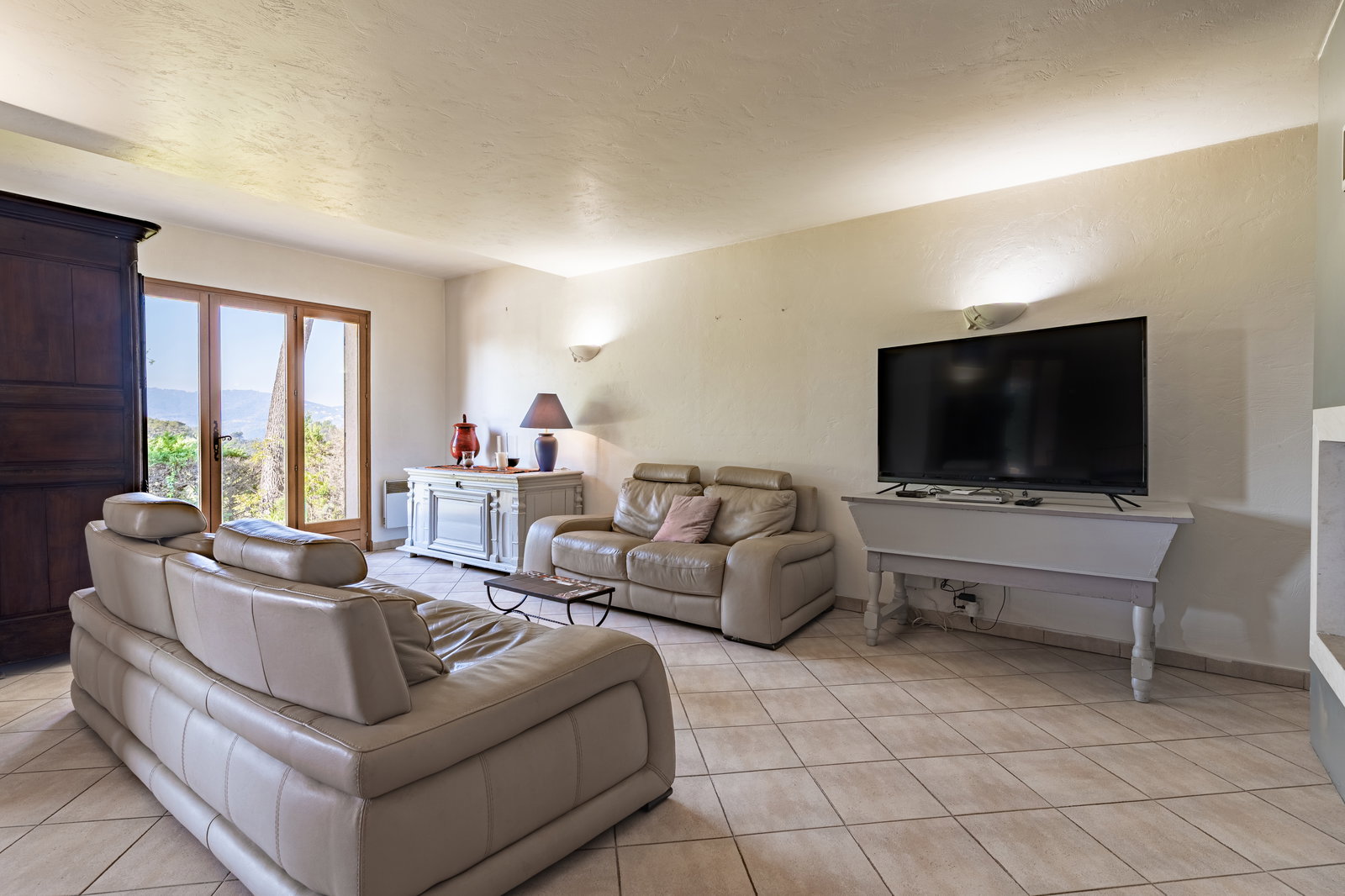 Maison au Calme avec vue verdoyante