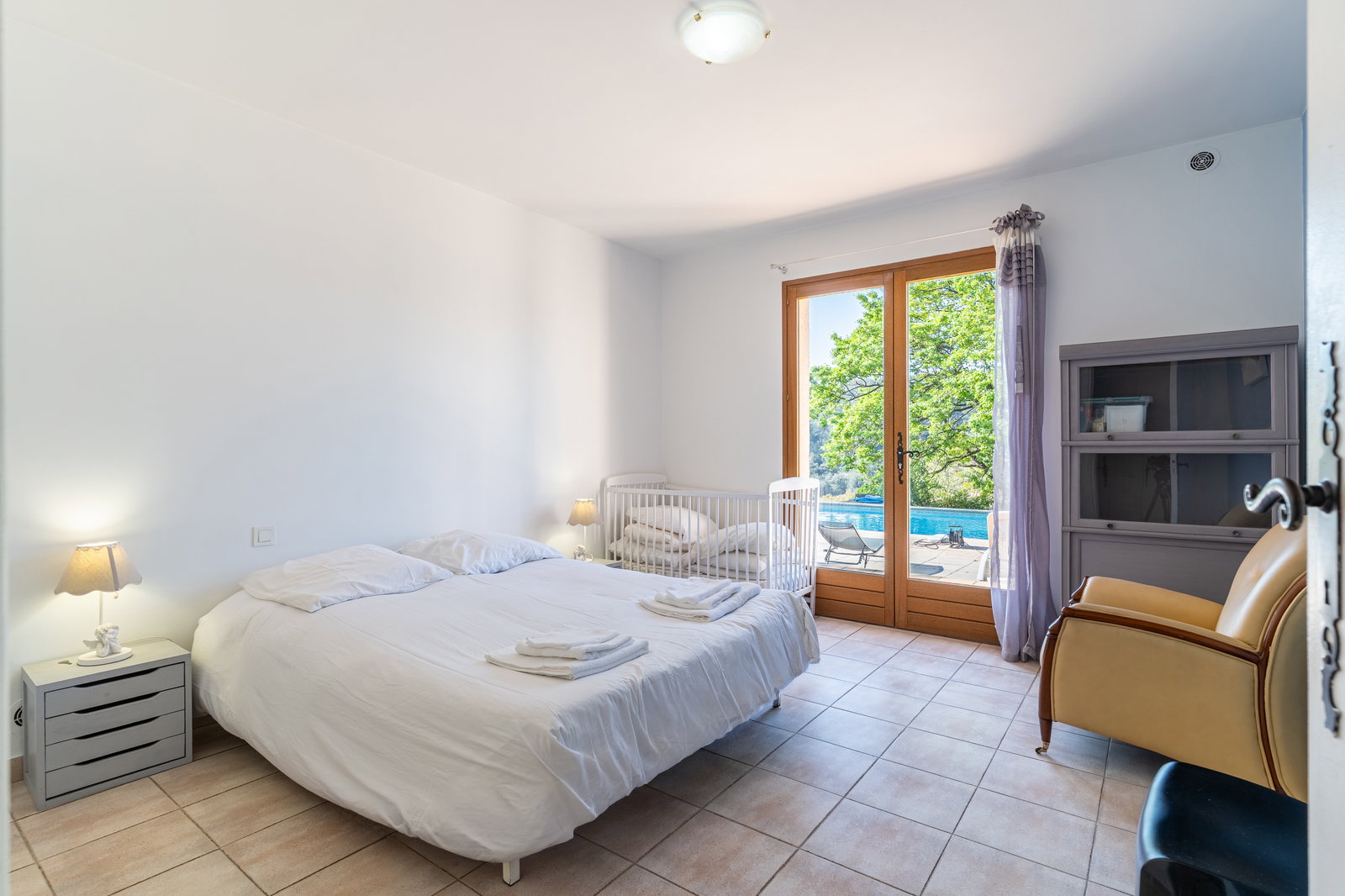 Maison au Calme avec vue verdoyante