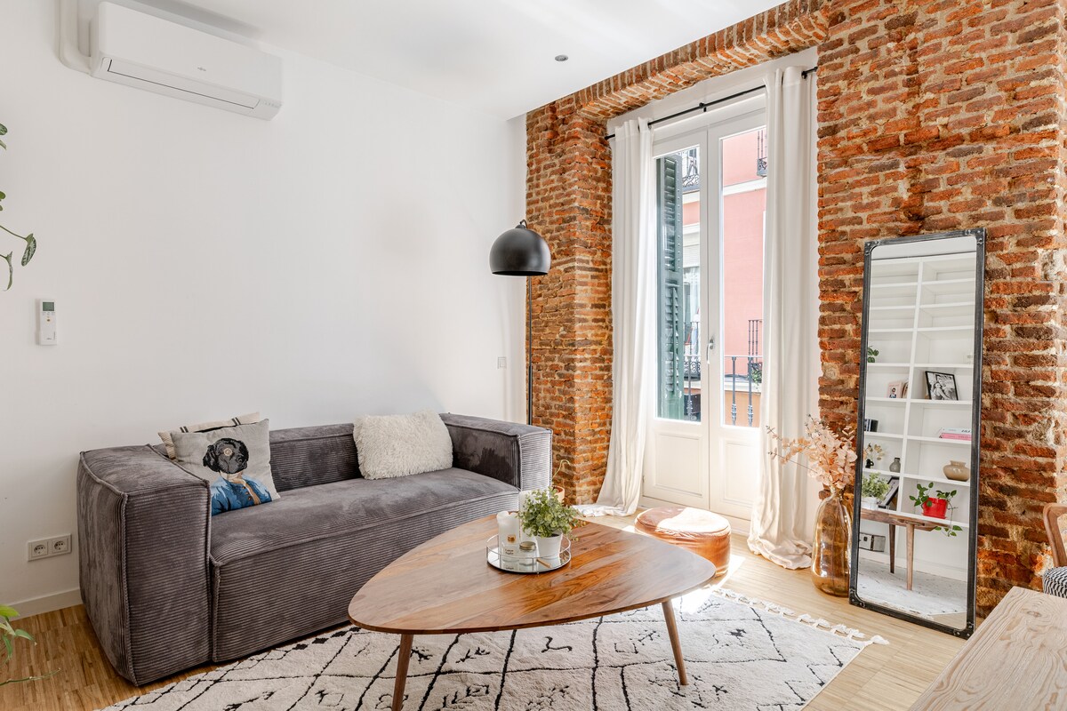 Amazing modern two-room apartment located in one of the coolest neighborhood of