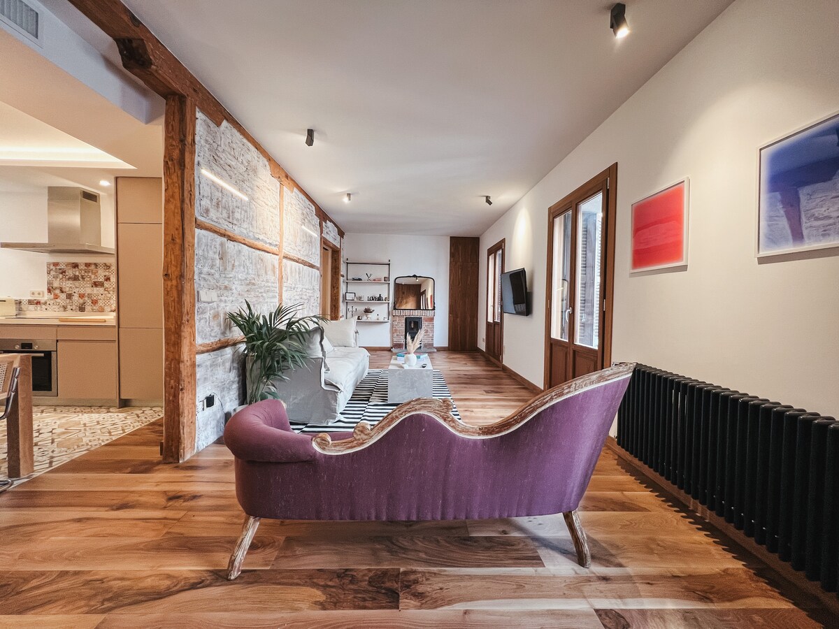 ¡Bienvenidos al acogedor hogar en Chueca, Madrid!