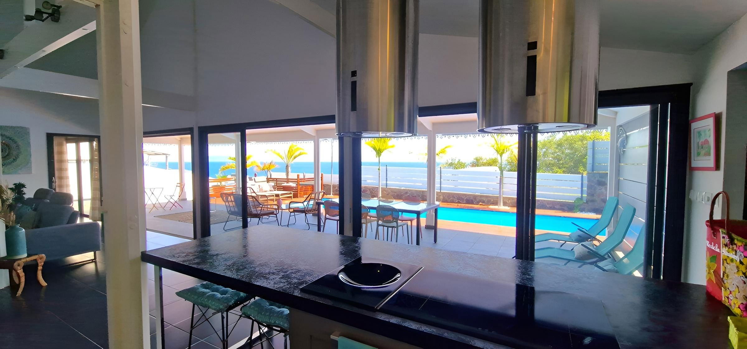 La villa Rêve Austral, vous offre une vue imprenable sur la baie de Grand Bois