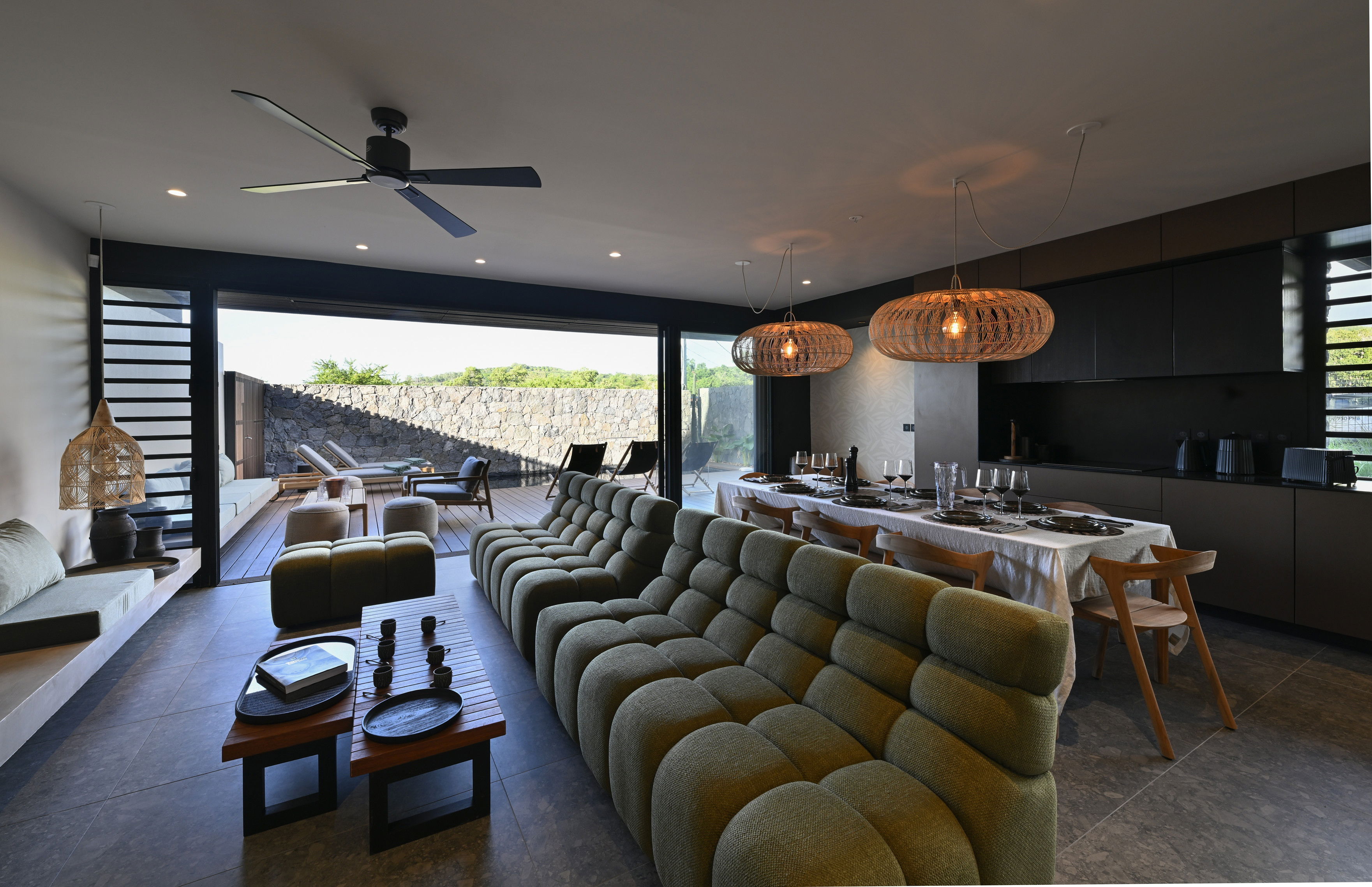 Moderne Villa mit 4 Schlafzimmern und Pool in der Domaine des Manguiers