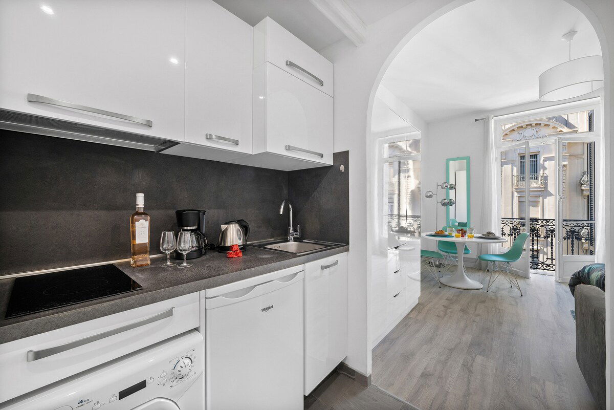 ✨L'ASTORIA✨  au Coeur du Centre-Ville - Bord de Mer - Wifi