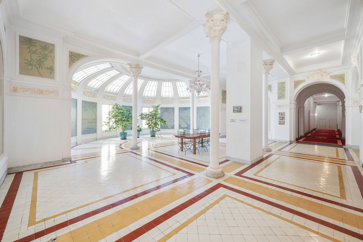 ✨THE WINTER PALACE✨ - Central - Private parking - Palace - Wi-Fi