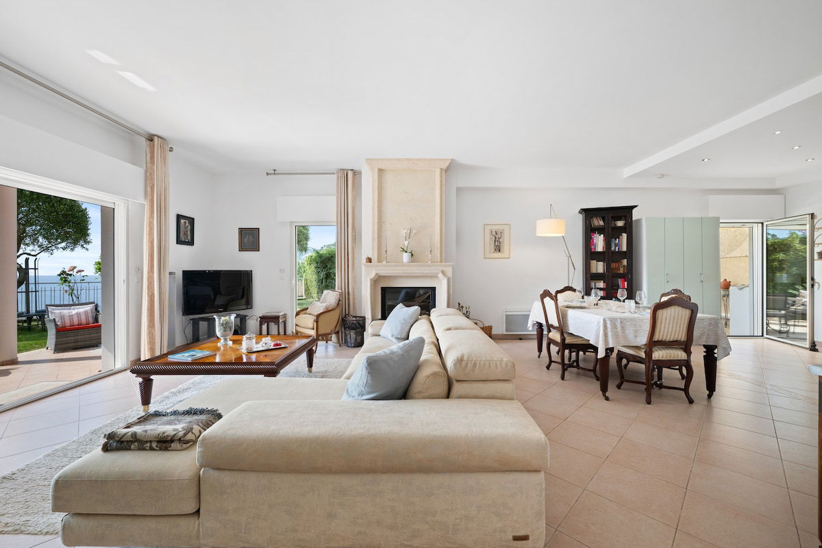 VILLA COLLINA - Vue sur la Mer - Jardin - Parking