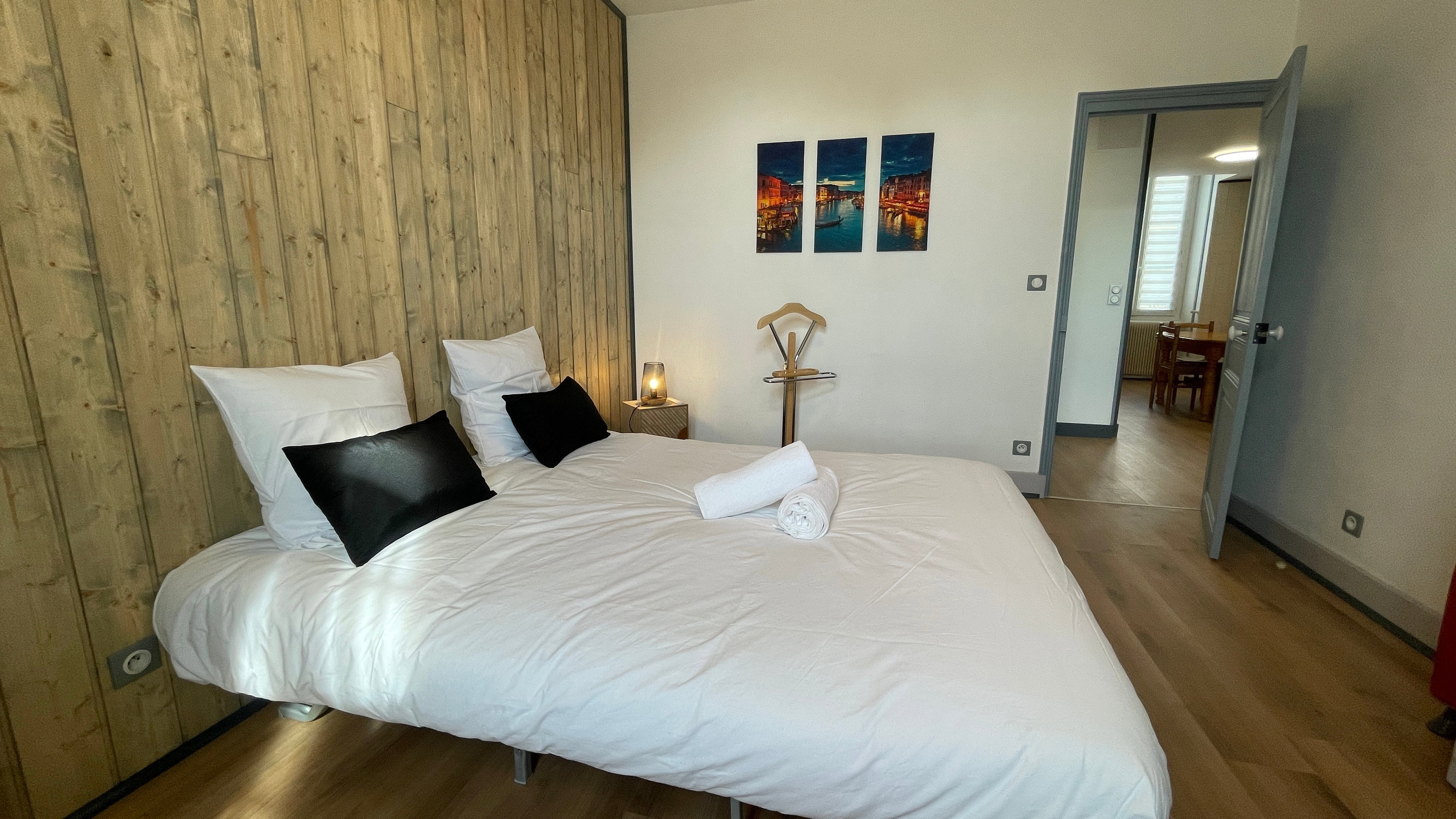 ✧ La Tanière ✧ 4 couchages – Proche gare, Moulin Liron & Centre ville