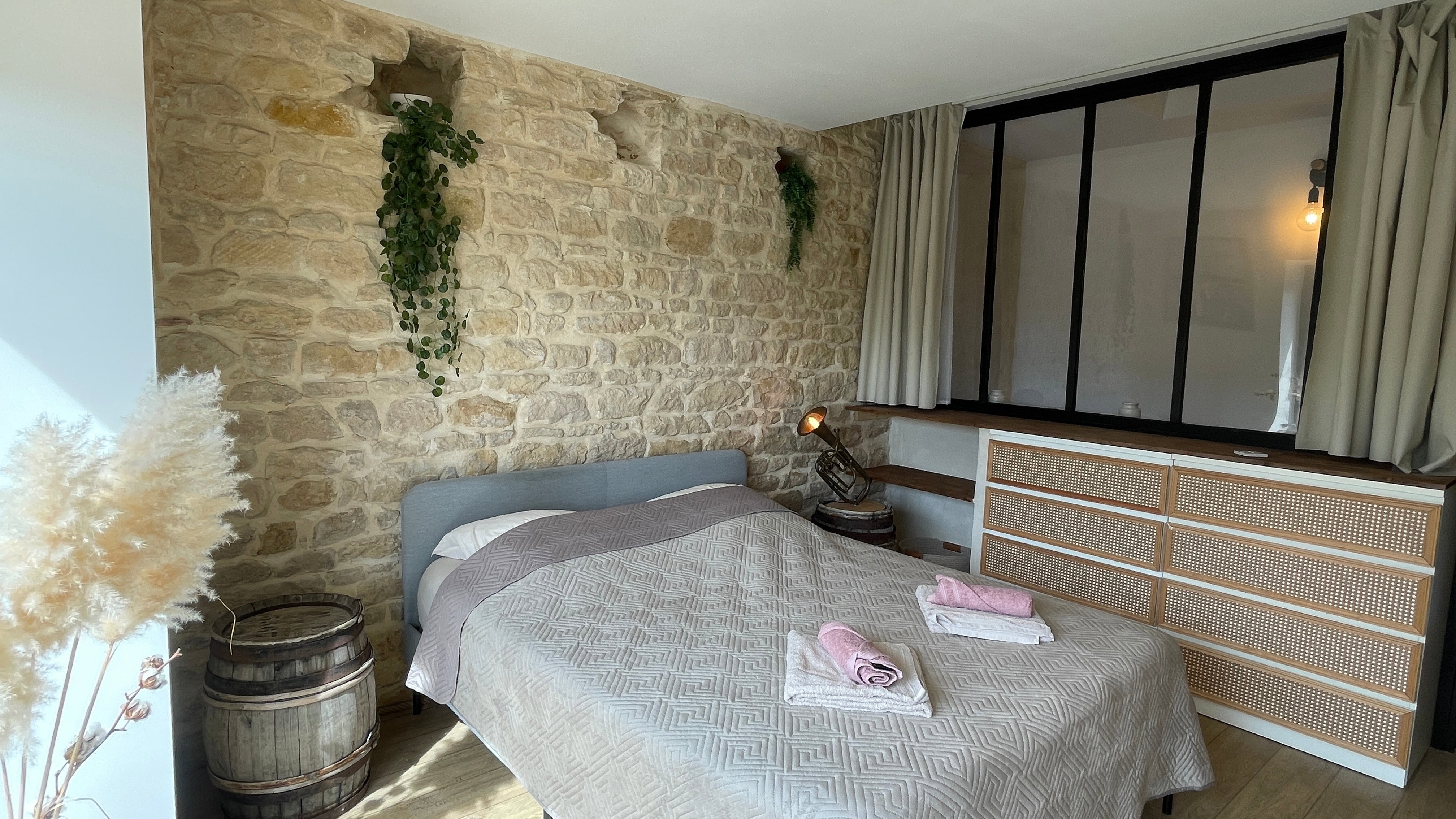 Les Aubépines – Longère familiale 6 pers • Jardin clos & terrasse