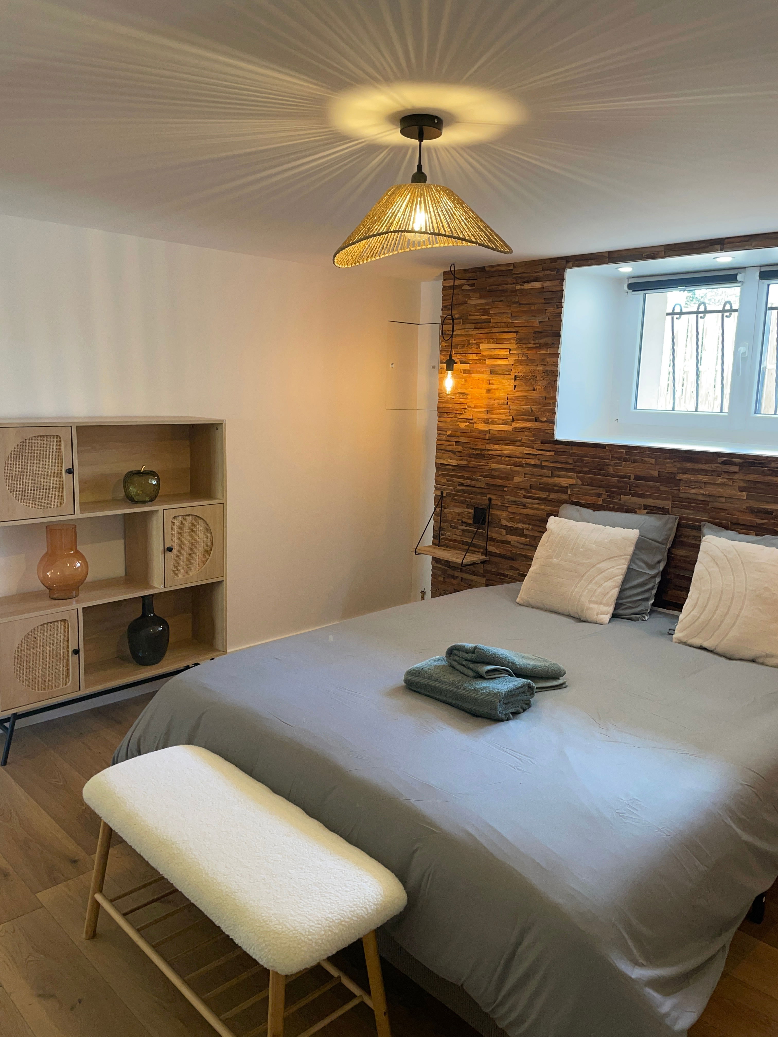 ✧ Le Cabioton ✧ 4 couchages – Terasse – Proche centre & Moulin Liron